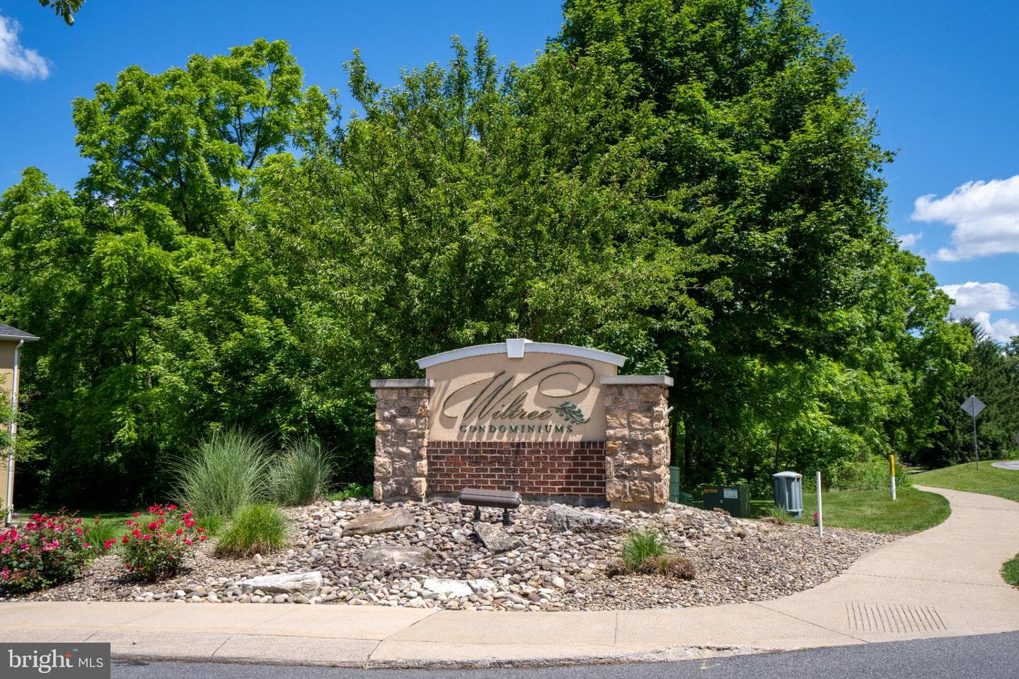 252 Wiltree Court photo 54