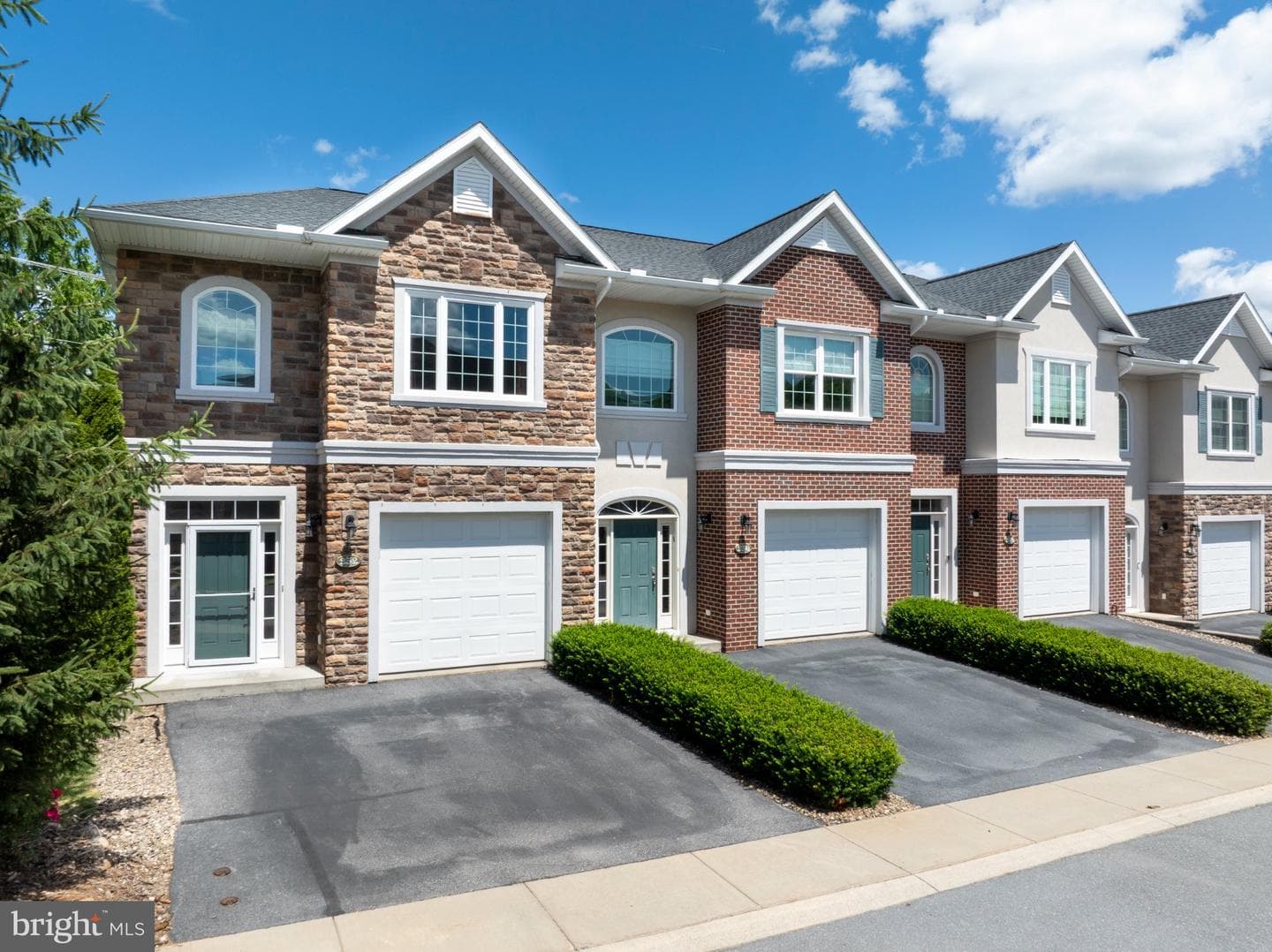 252 Wiltree Court photo 56