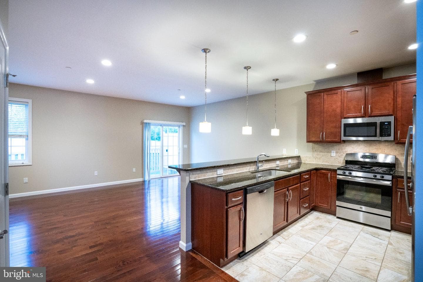 252 Wiltree Court photo 8