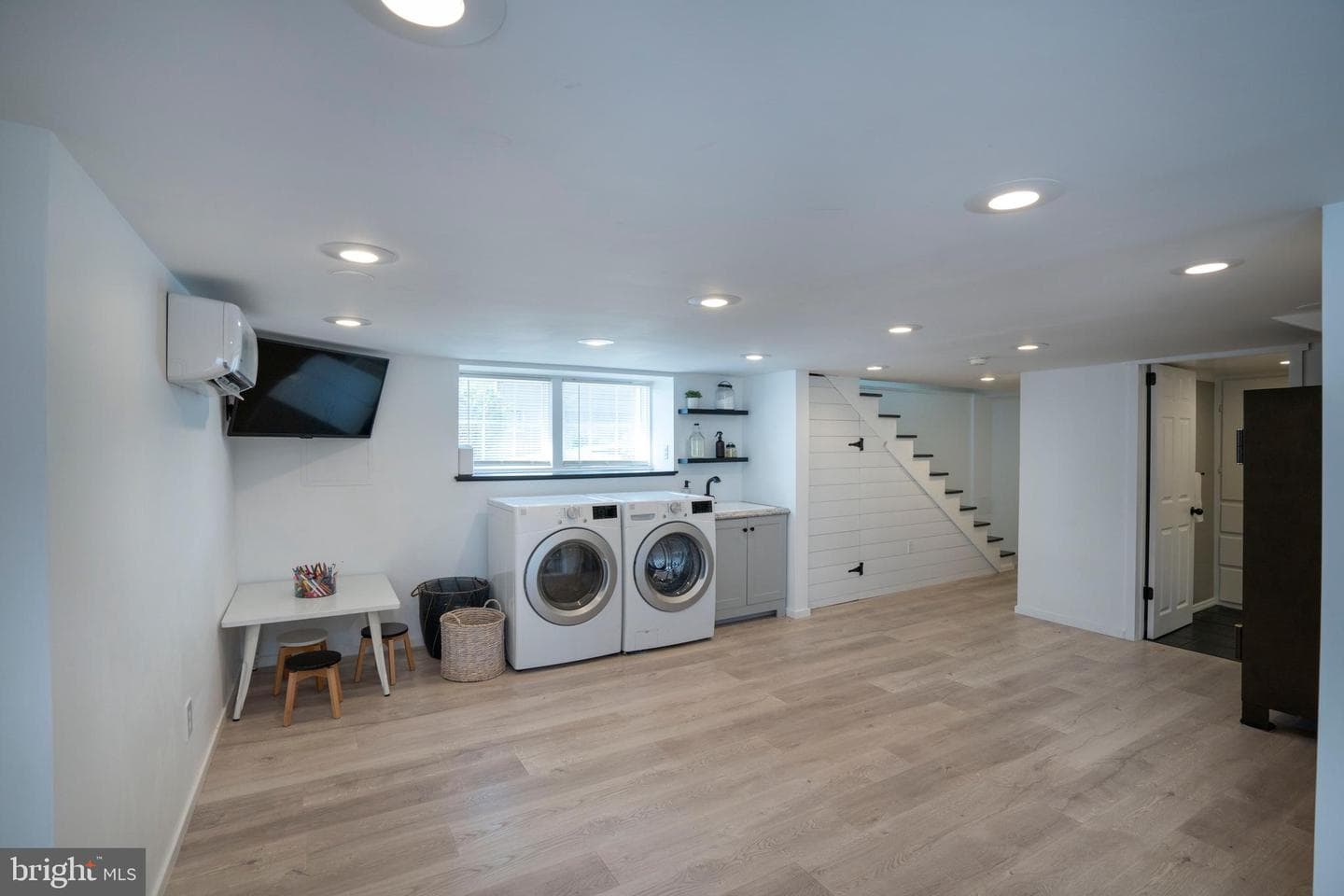 149 Cooper Street photo 41