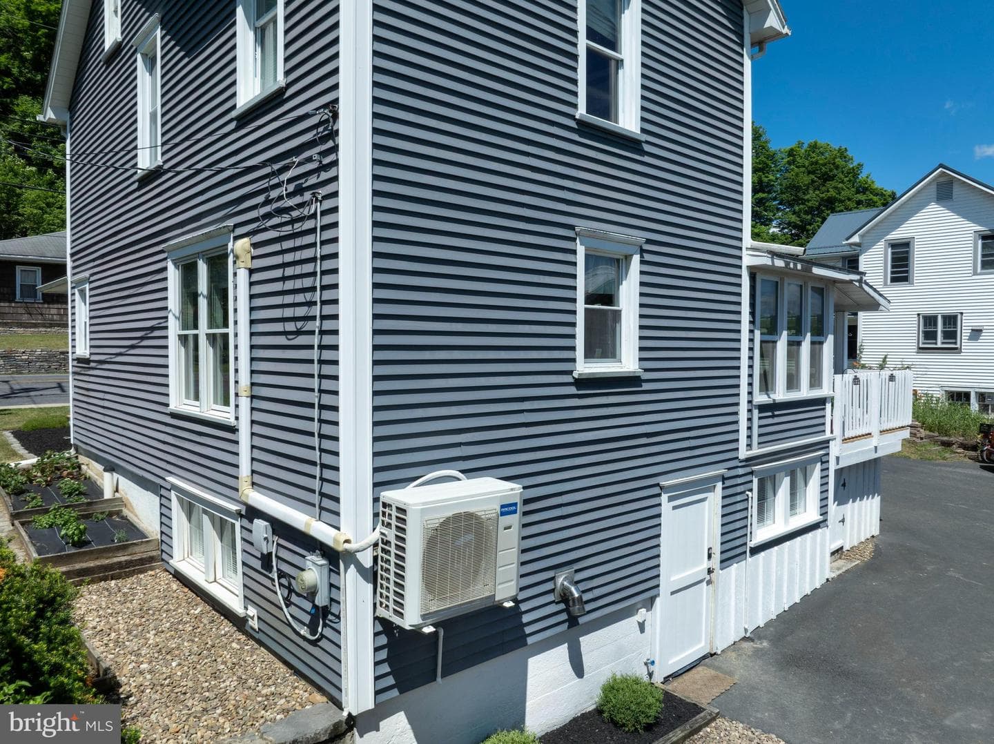 149 Cooper Street photo 61