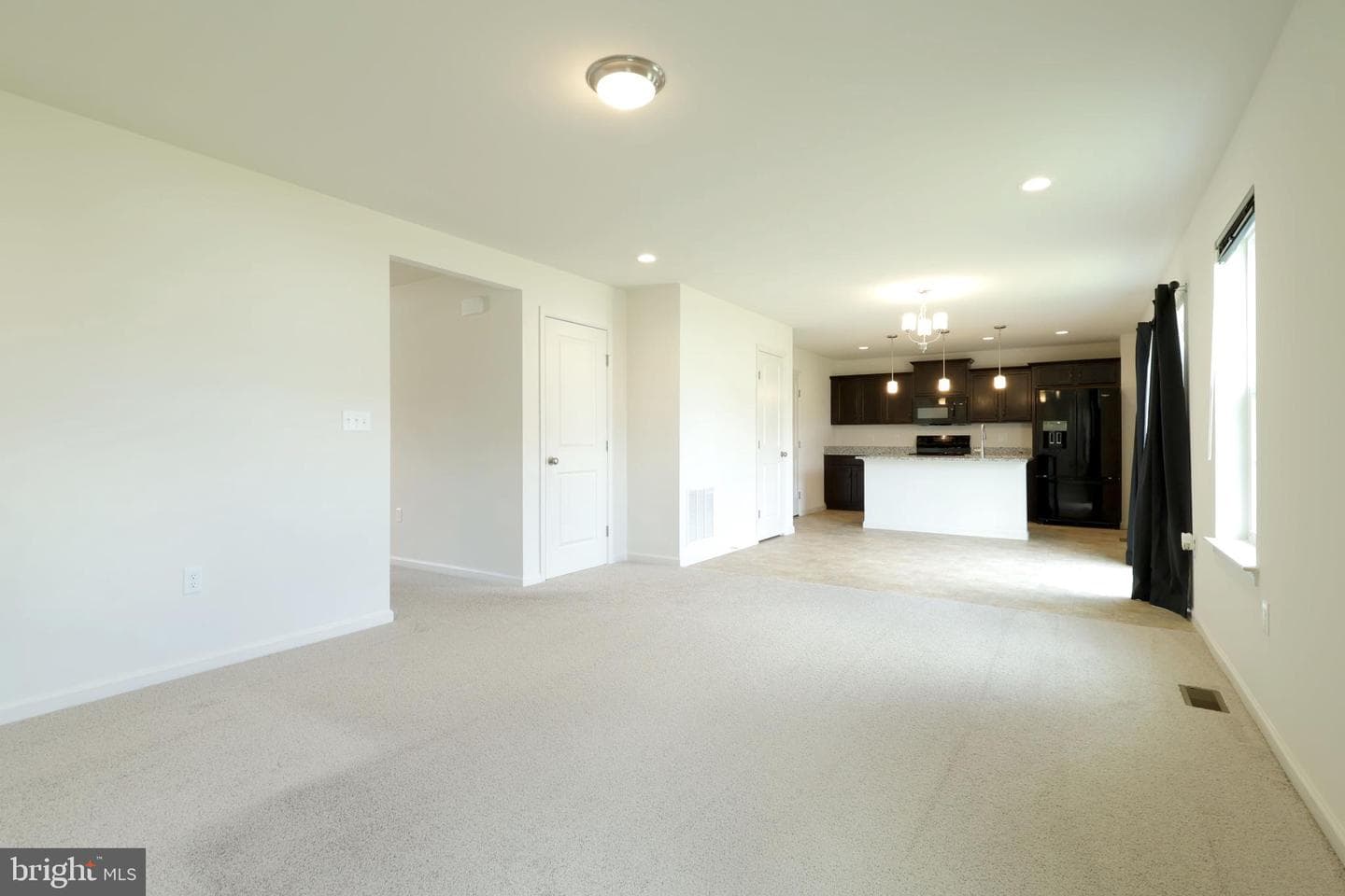 145 Thornwood Lane photo 13