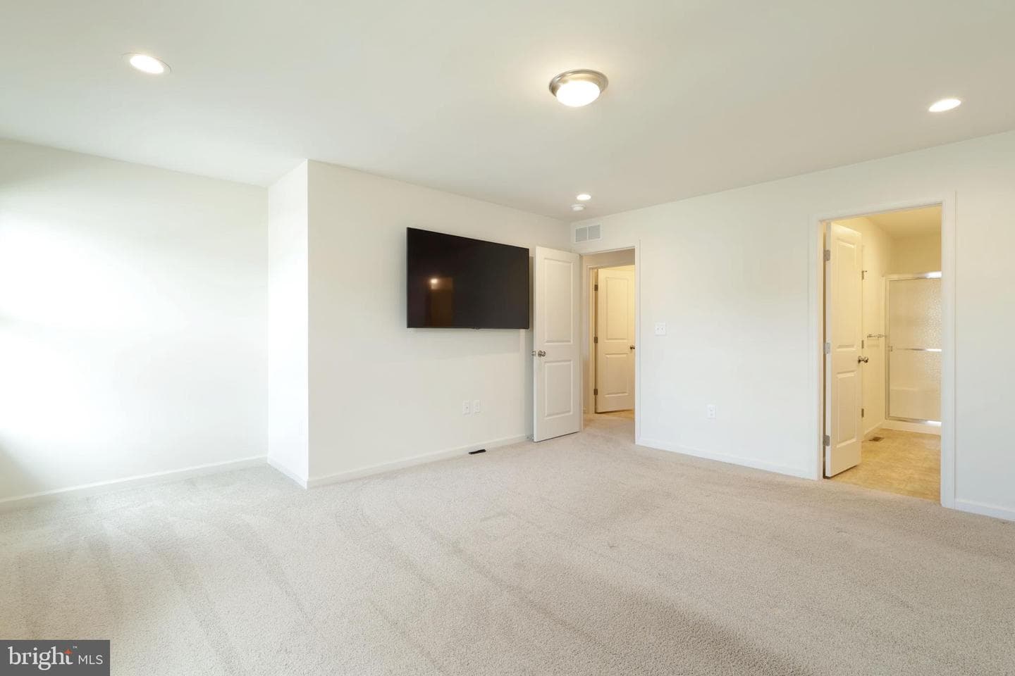 145 Thornwood Lane photo 27