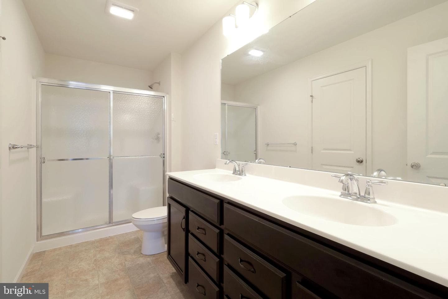 145 Thornwood Lane photo 28