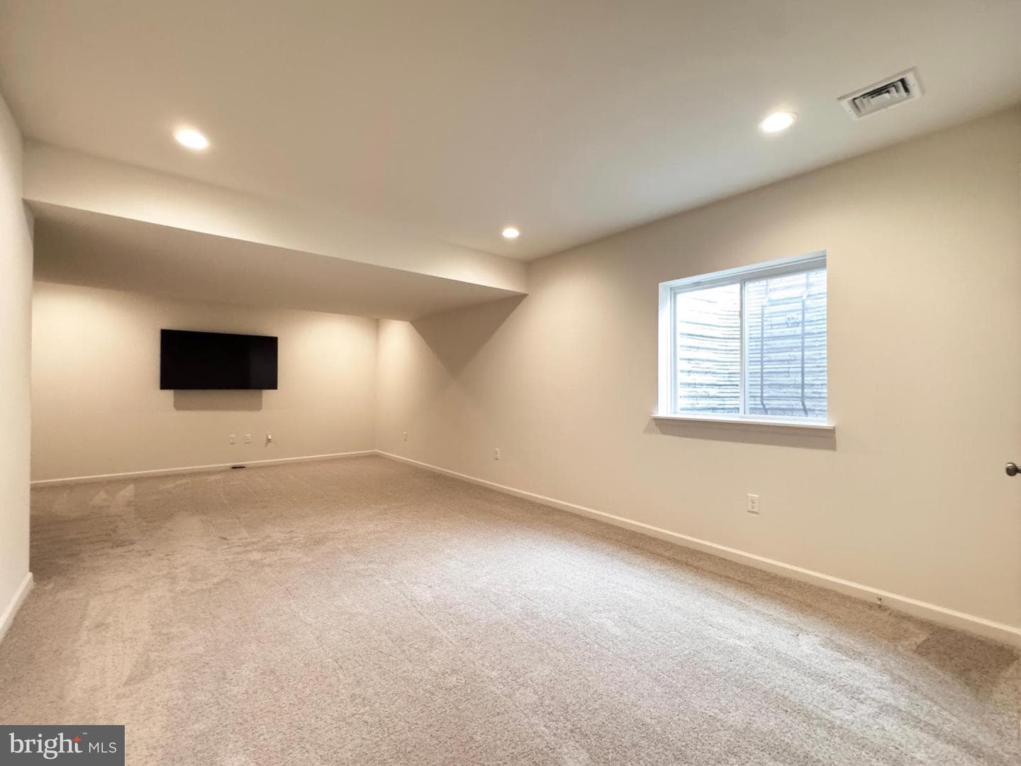 145 Thornwood Lane photo 37