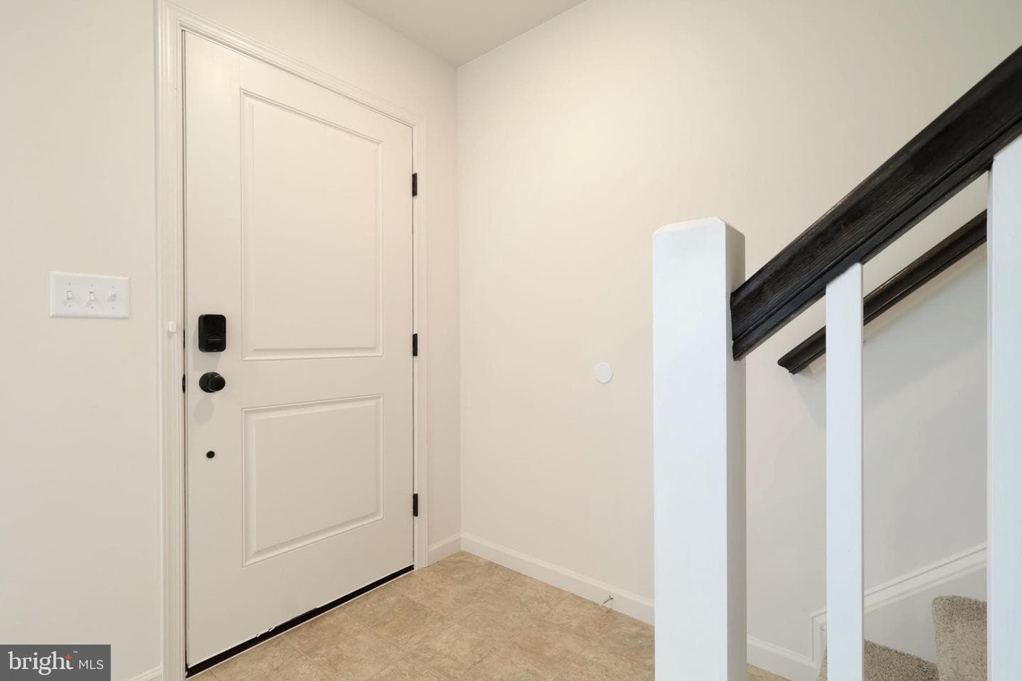 145 Thornwood Lane photo 6