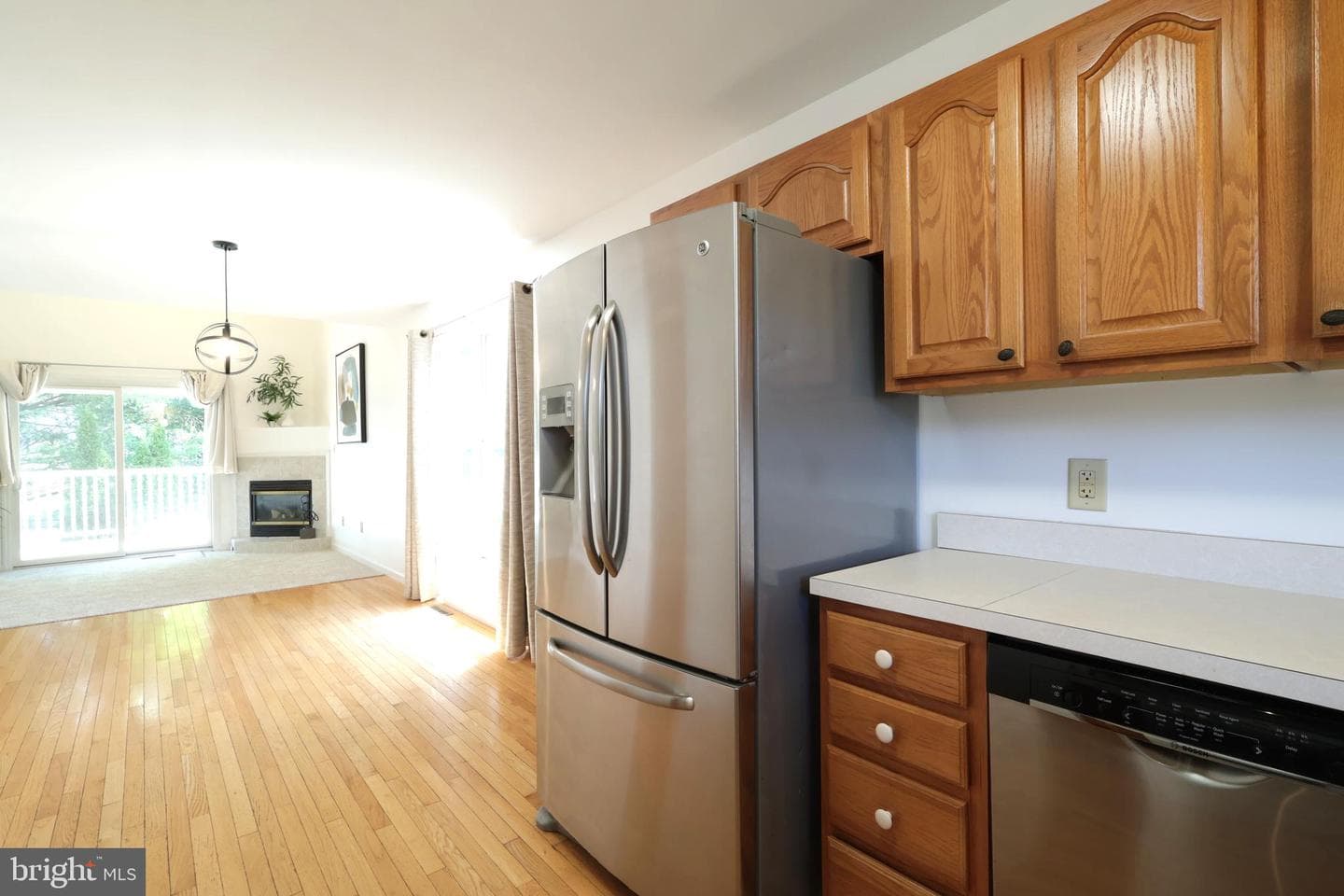 122 Washington Place photo 11