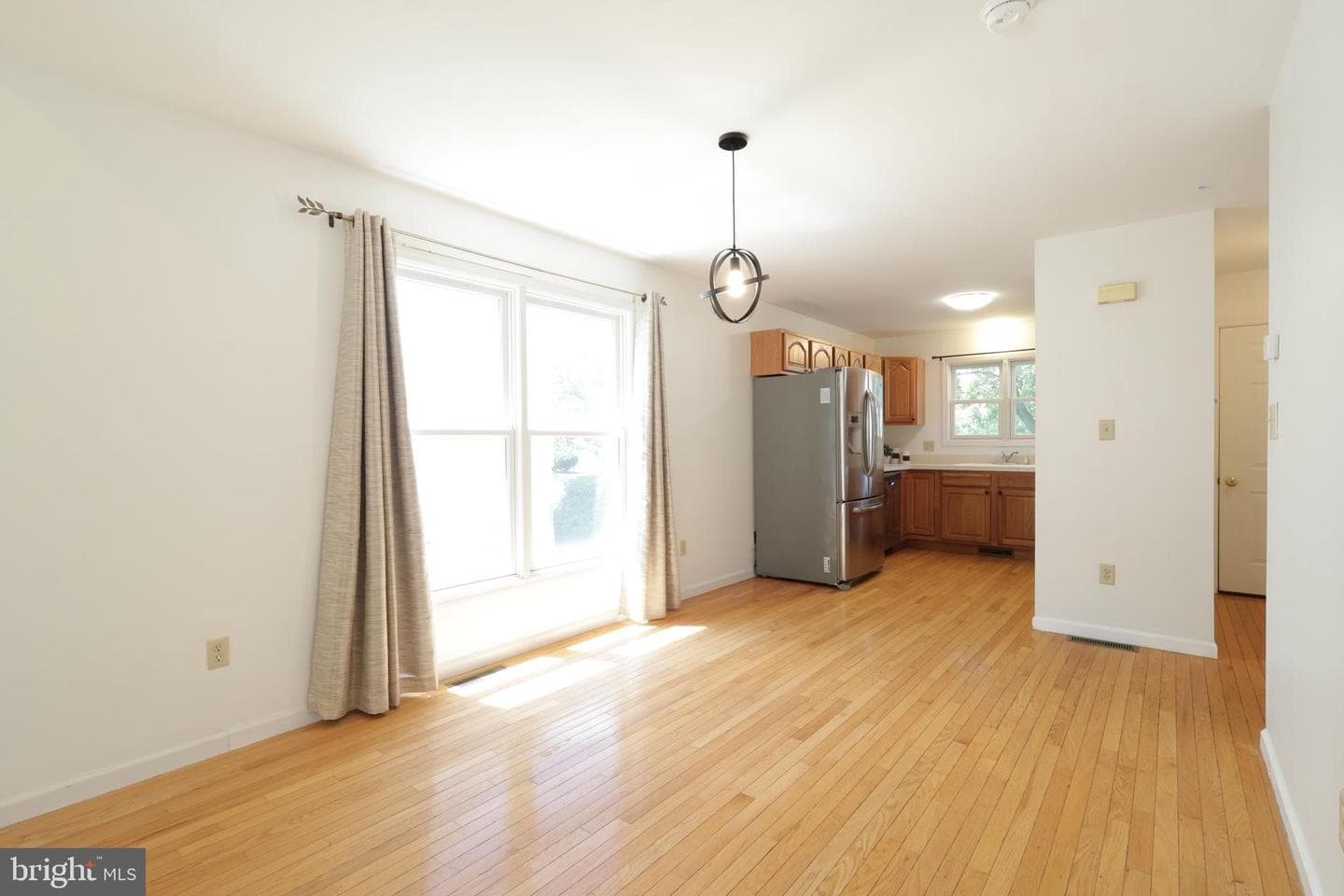 122 Washington Place photo 14