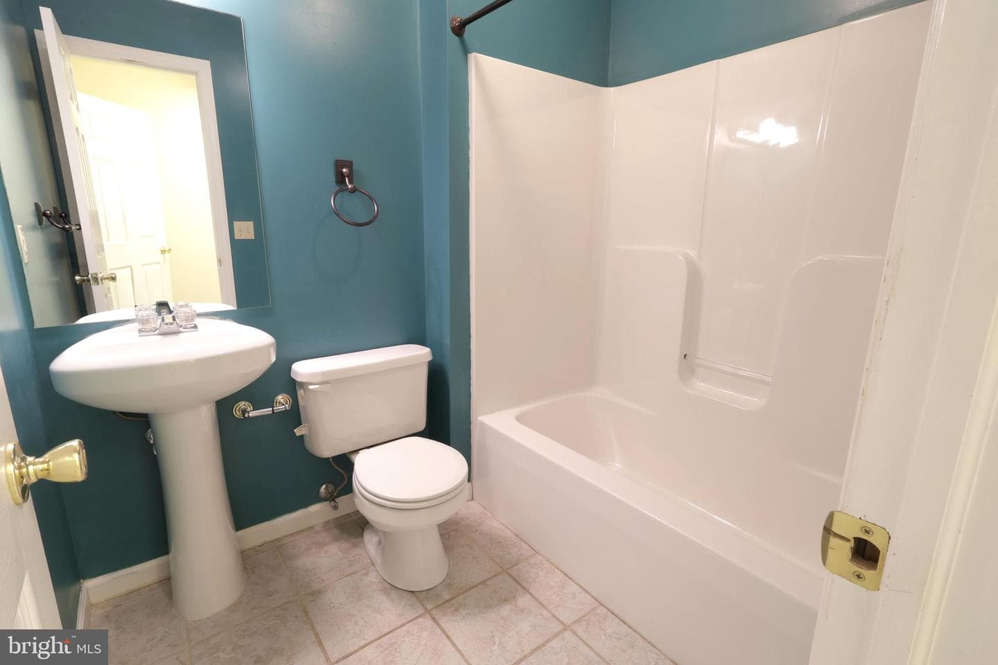 122 Washington Place photo 22