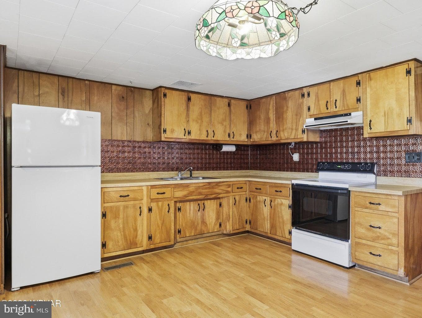 848 Hunter Run Road photo 23