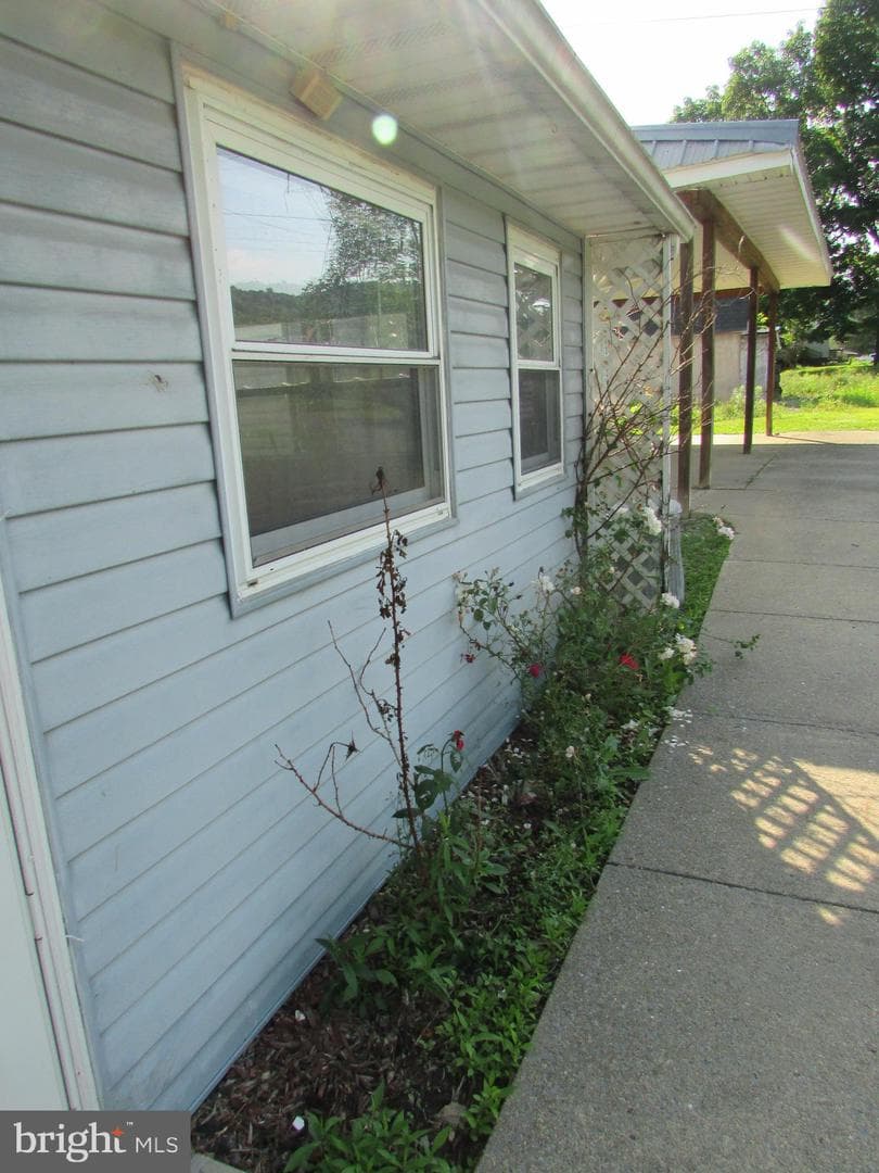 195 Shady Dell Road photo 5