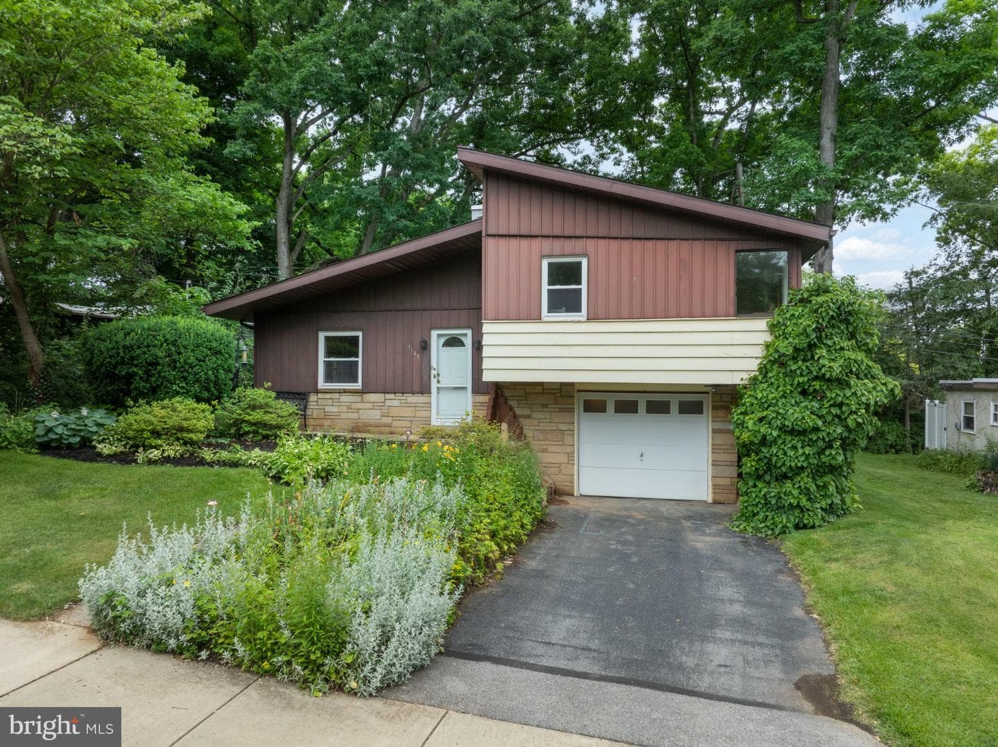1132 S Garner Street, State College