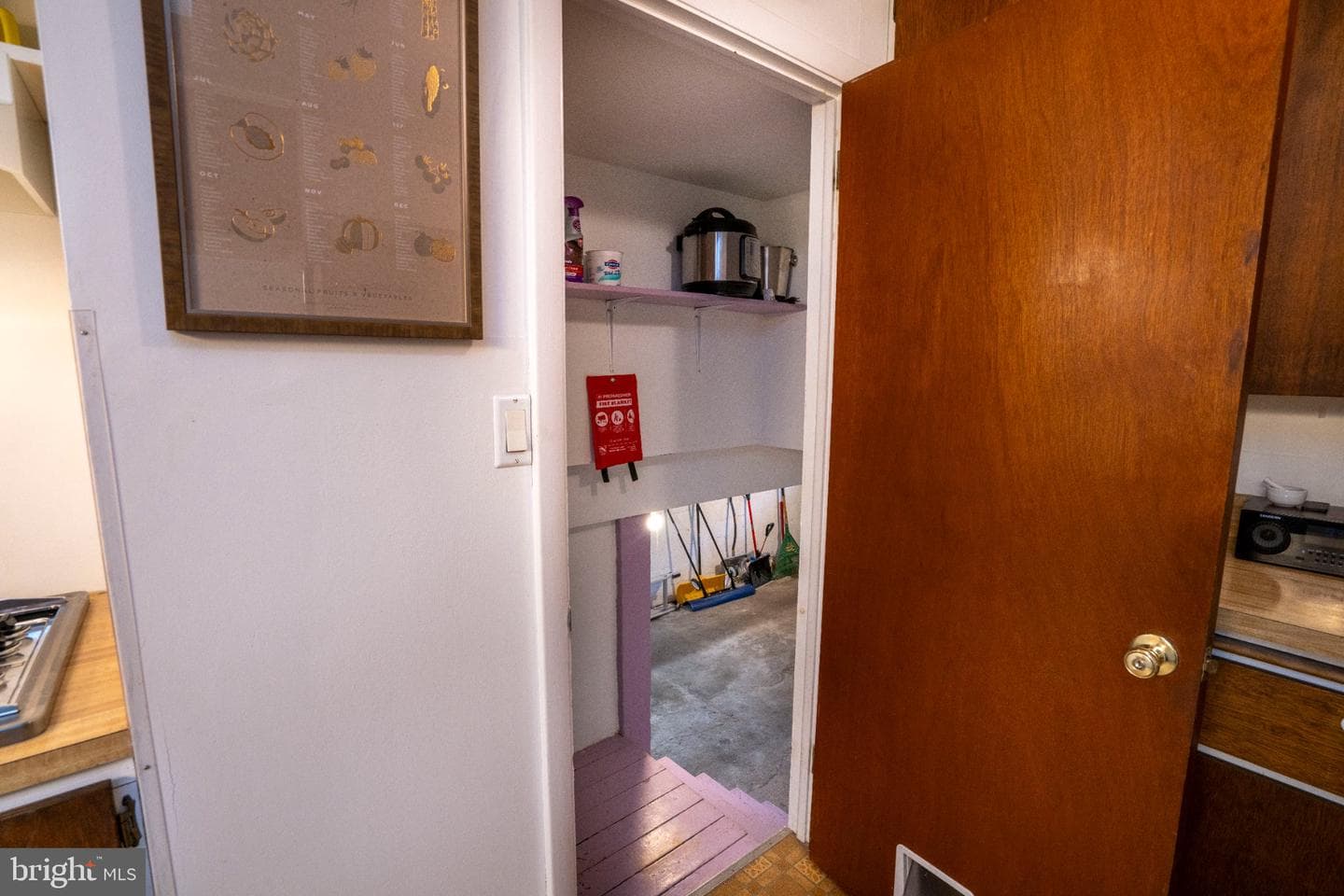1132 S Garner Street photo 32