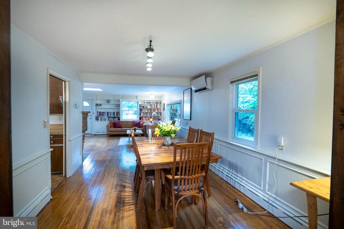 1132 S Garner Street photo 9