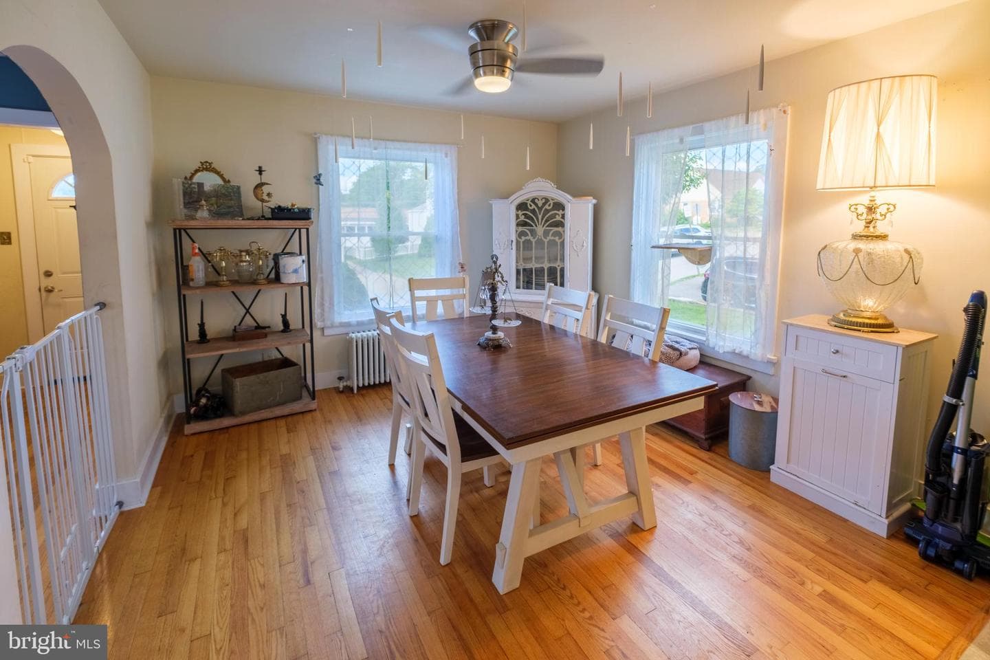 208 Sheffield Street photo 11