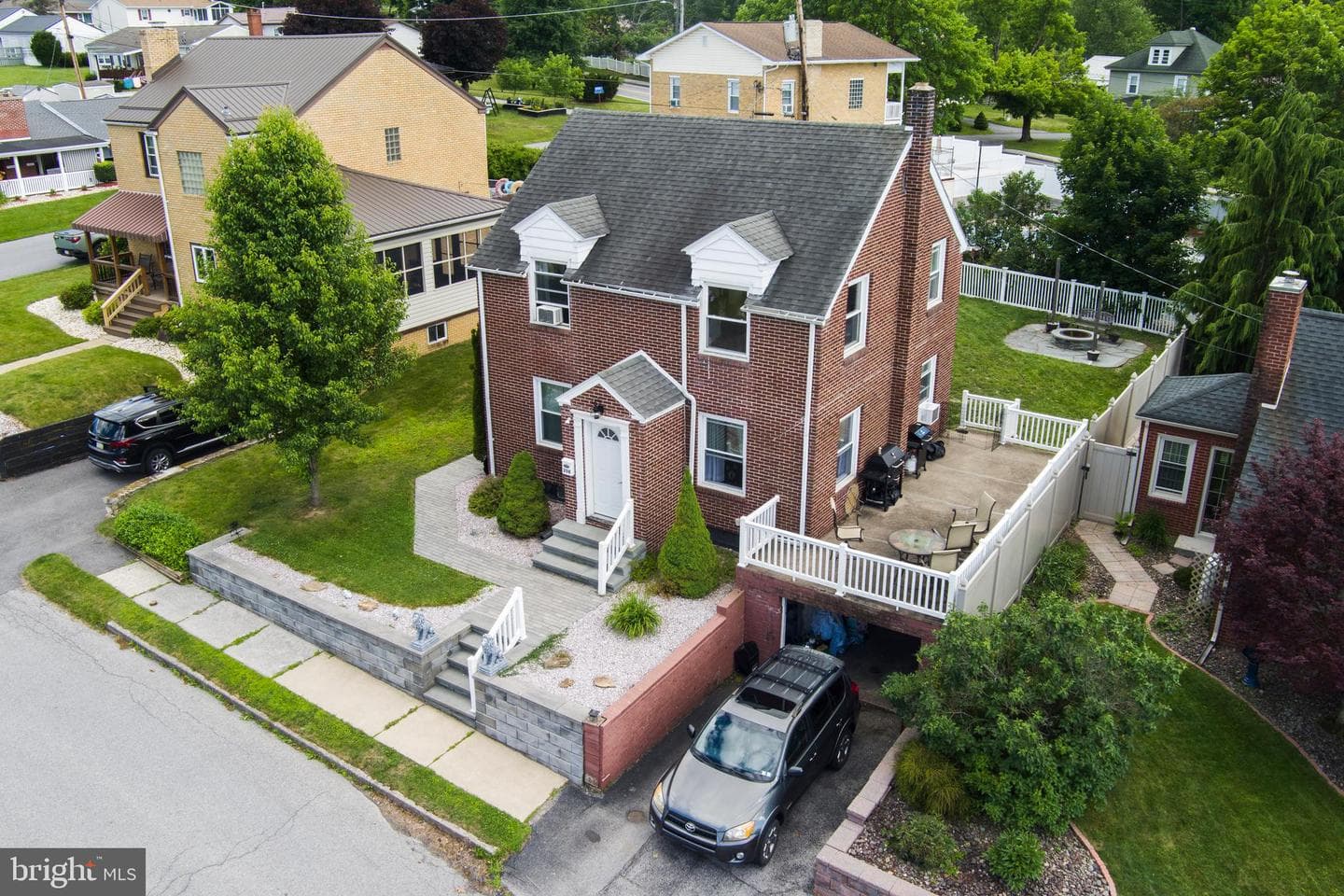 208 Sheffield Street, Philipsburg