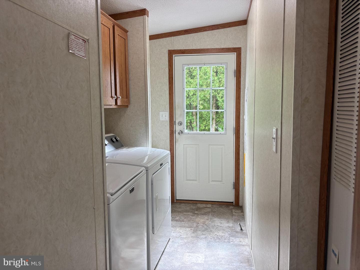 107 E Park Avenue photo 6