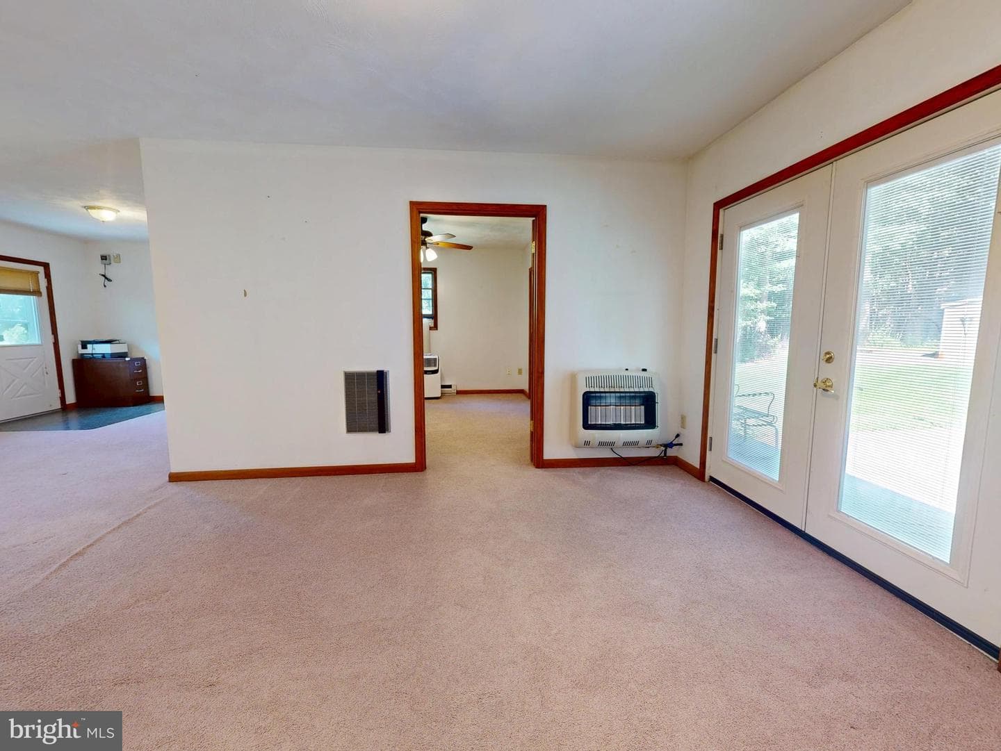 405 Houtz Lane photo 47