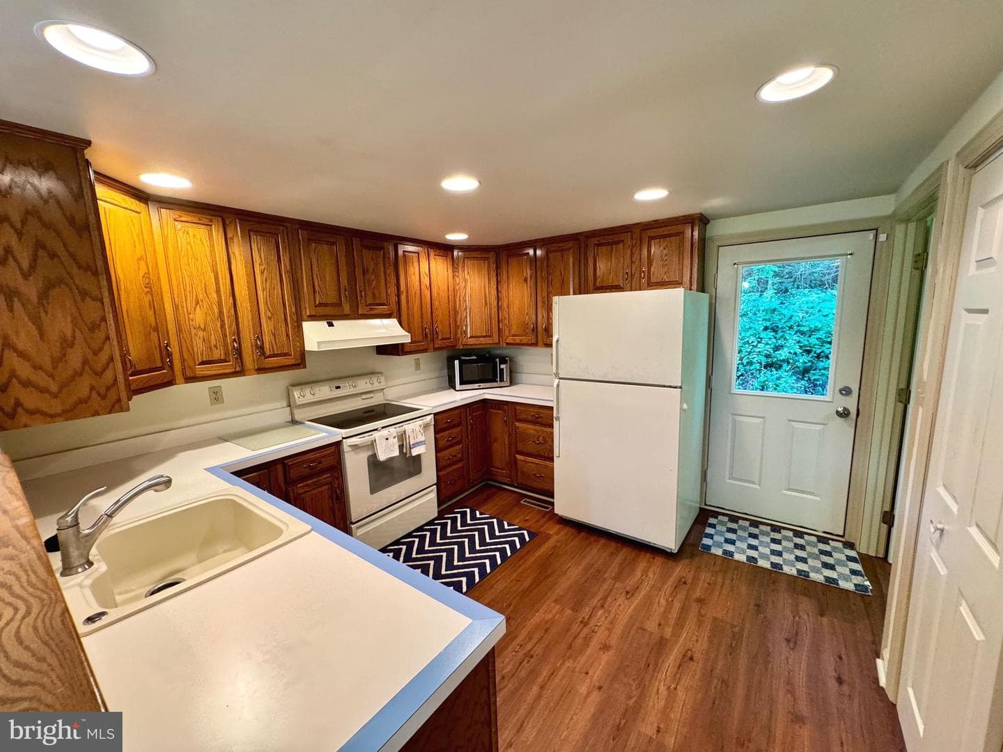 159 Lower Grandview Road photo 10