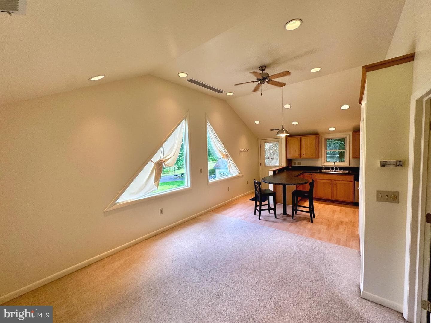 159 Lower Grandview Road photo 47