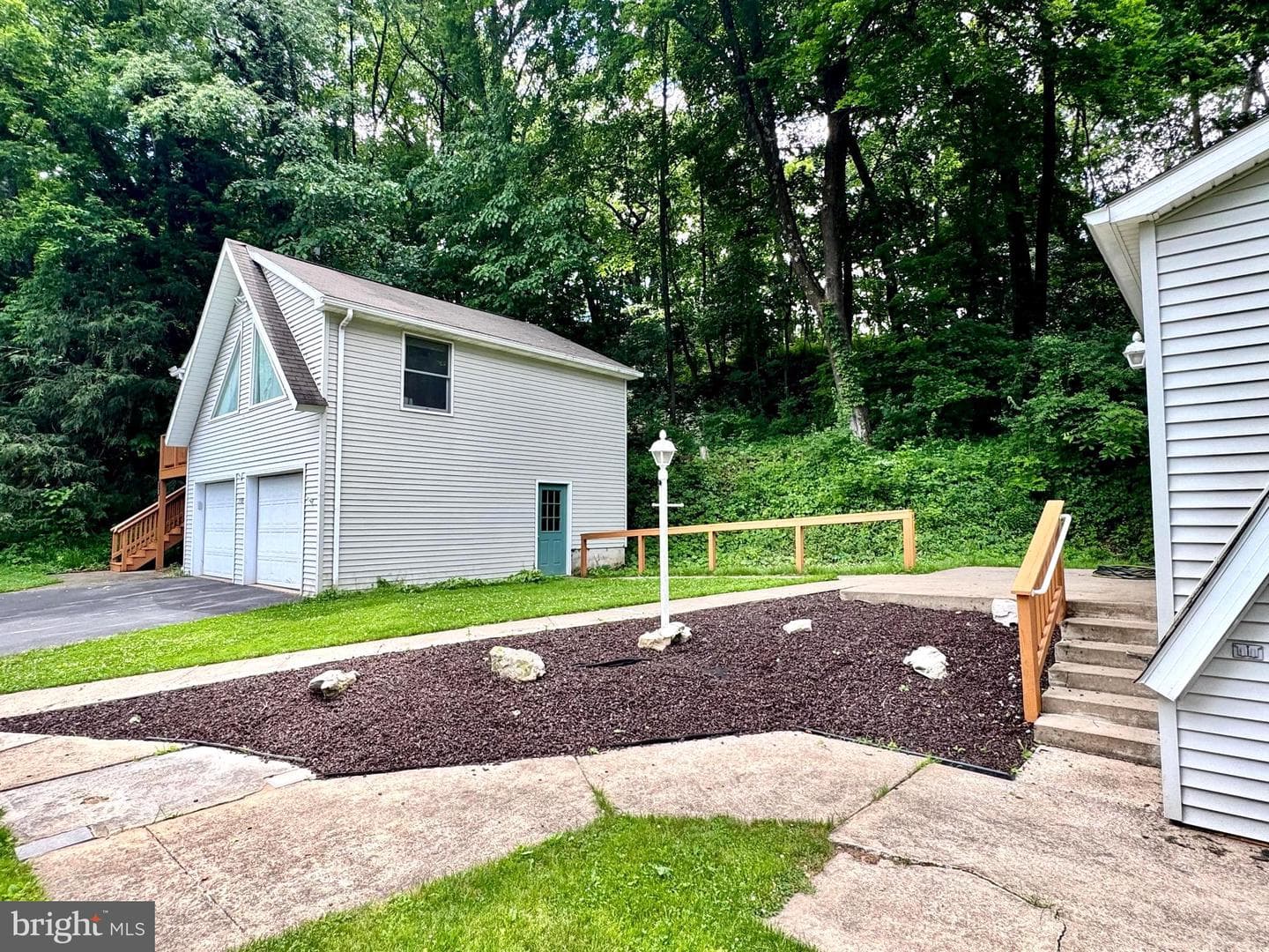 159 Lower Grandview Road photo 55