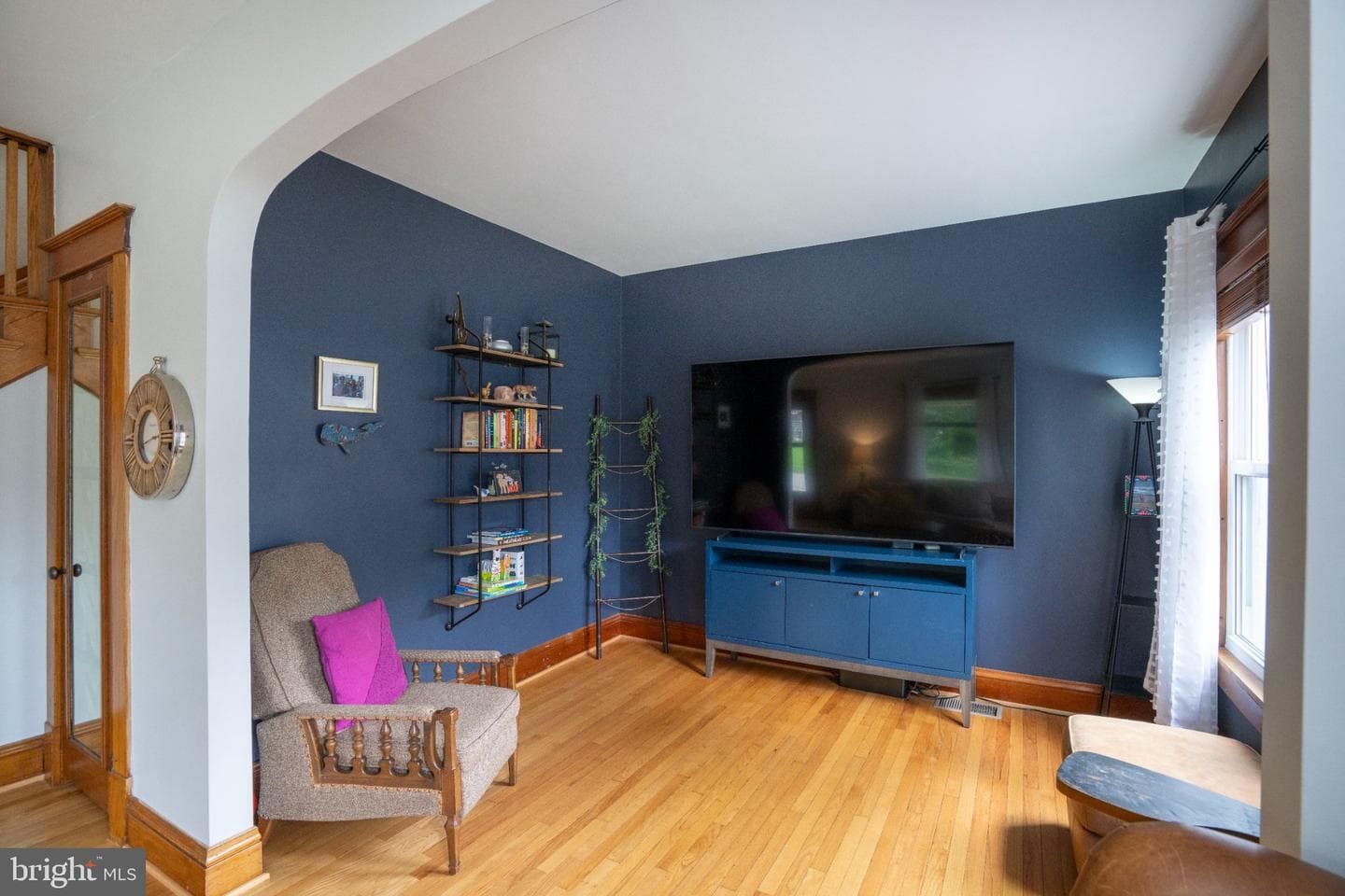 412 E Curtin Street photo 11