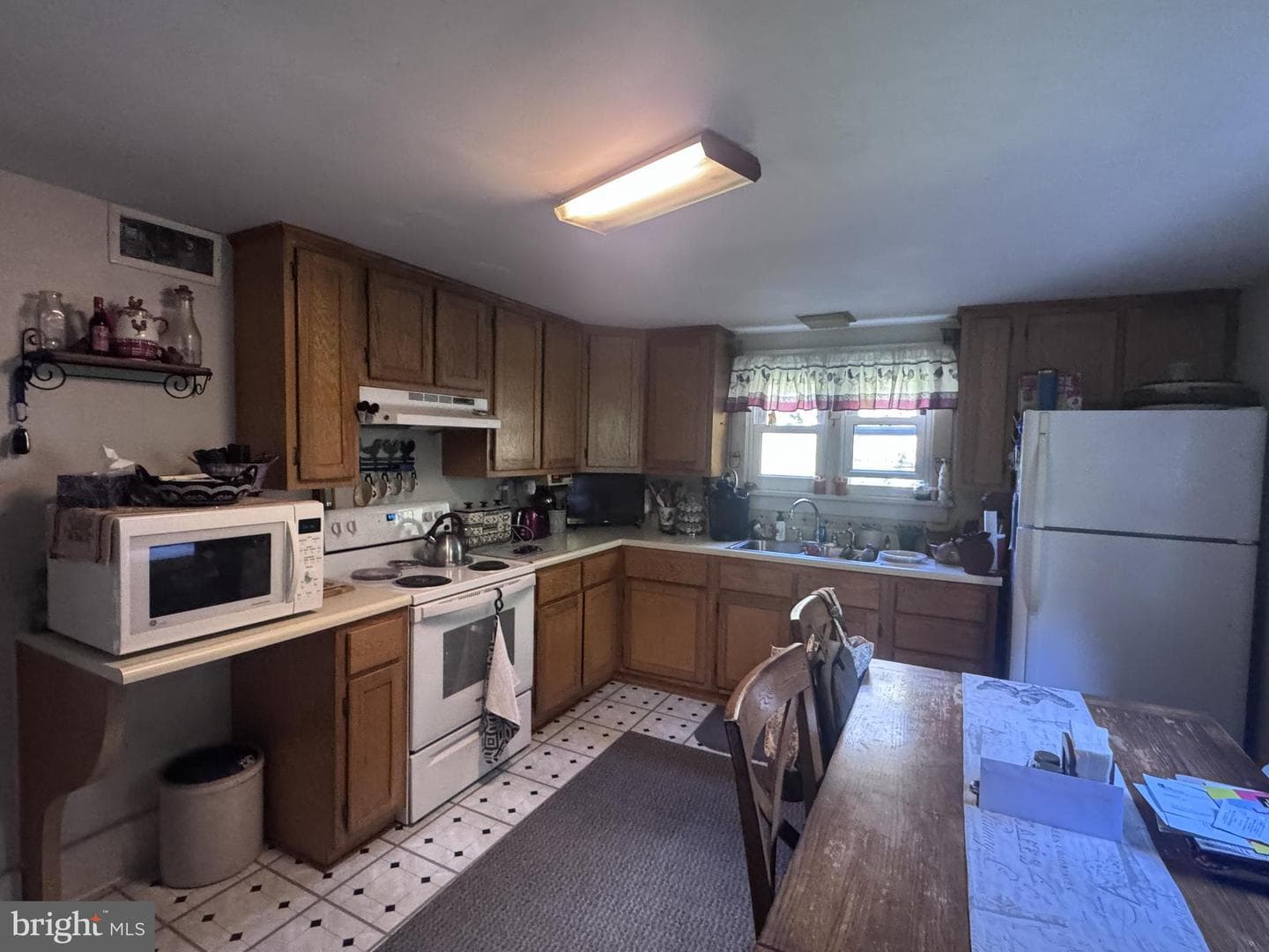 128 Dale Road photo 3