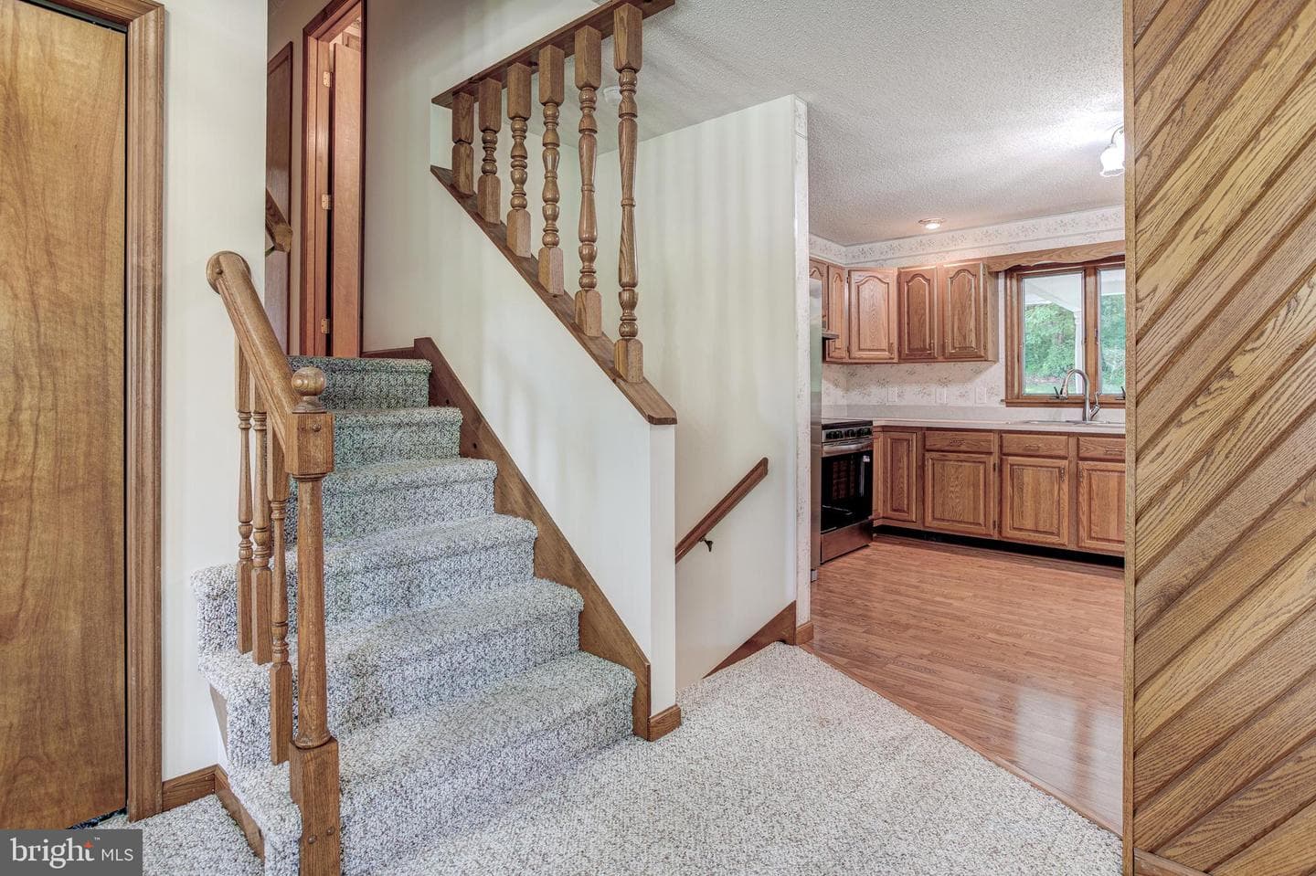 443 Stevenson Rd photo 12