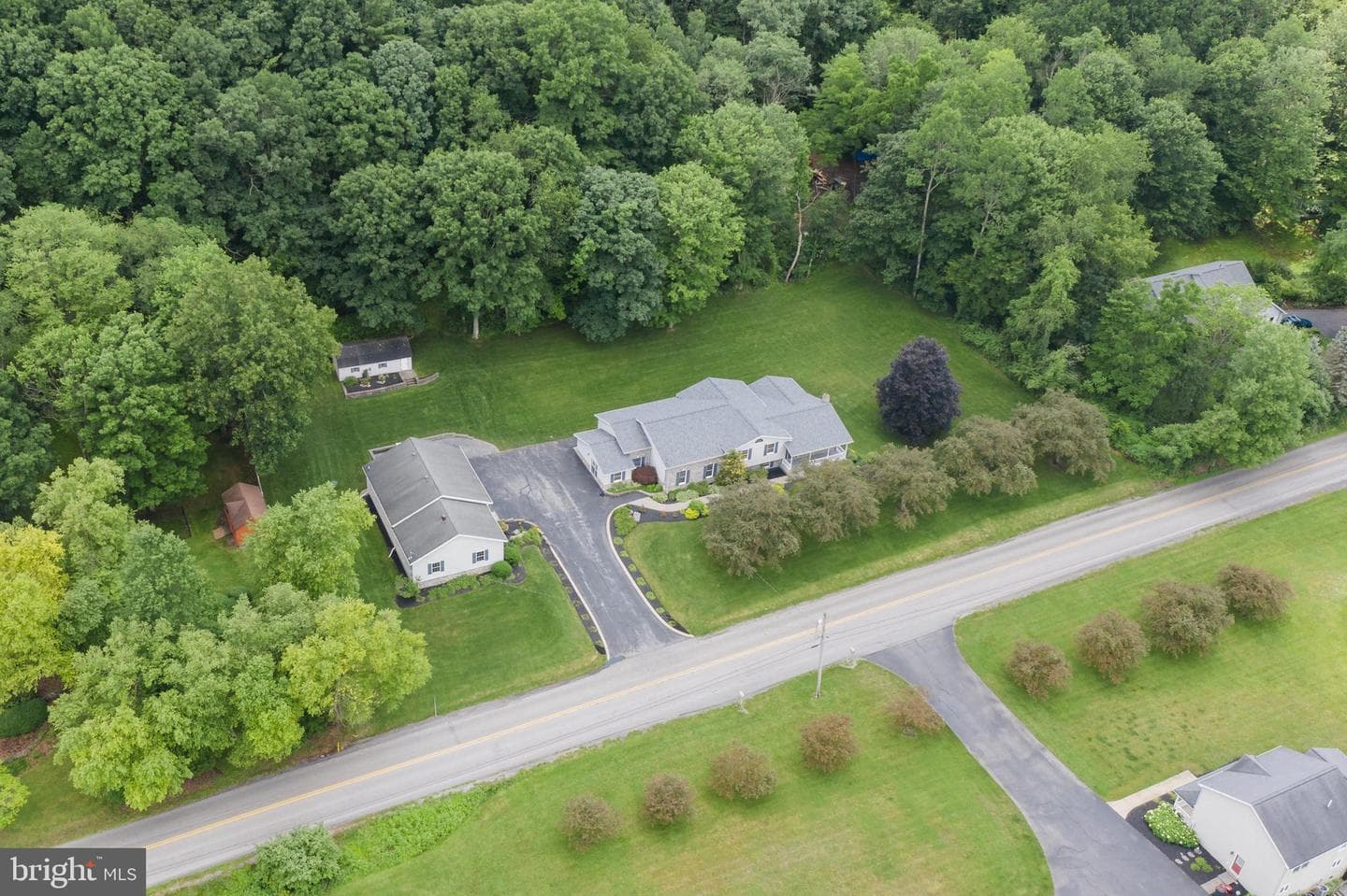 443 Stevenson Rd photo 64