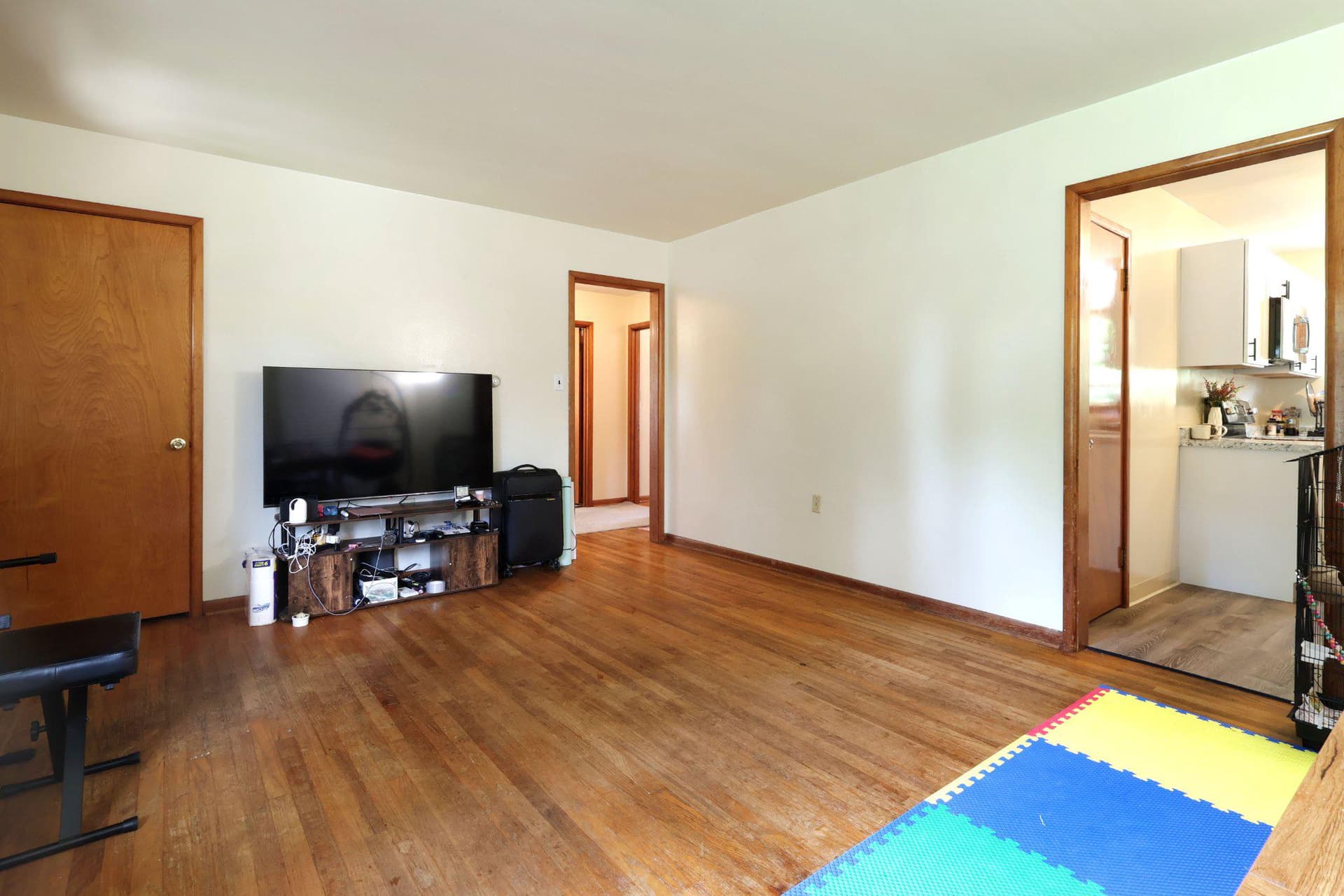 1455 Ash Ave photo 5