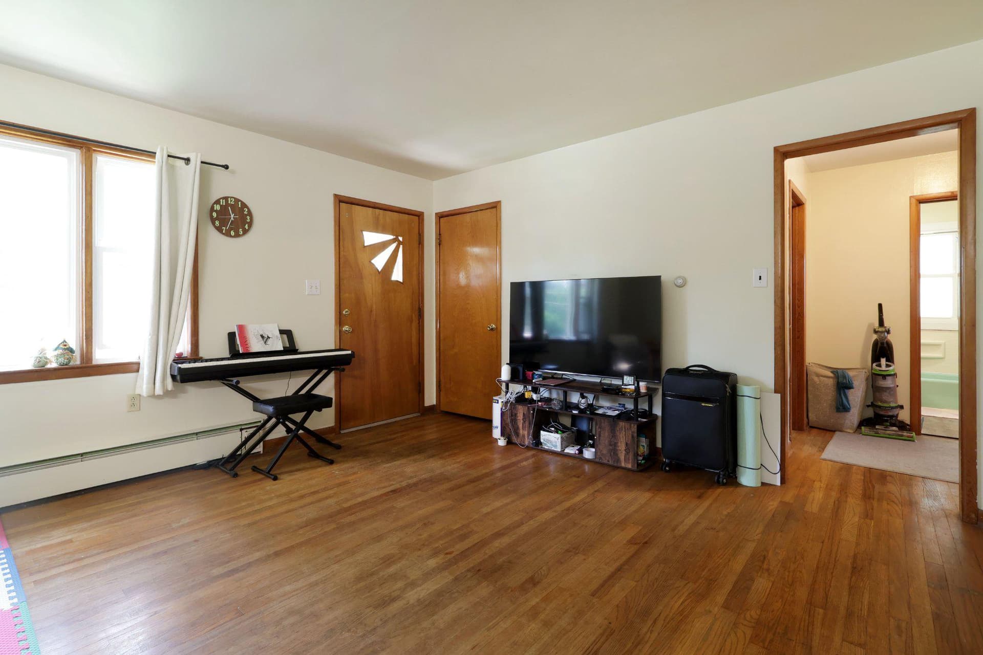 1455 Ash Ave photo 6