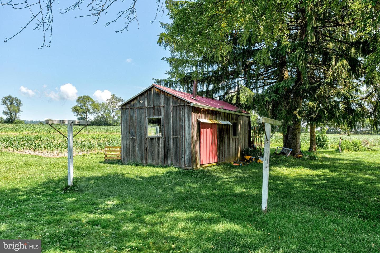 151 Homestead Lane photo 34