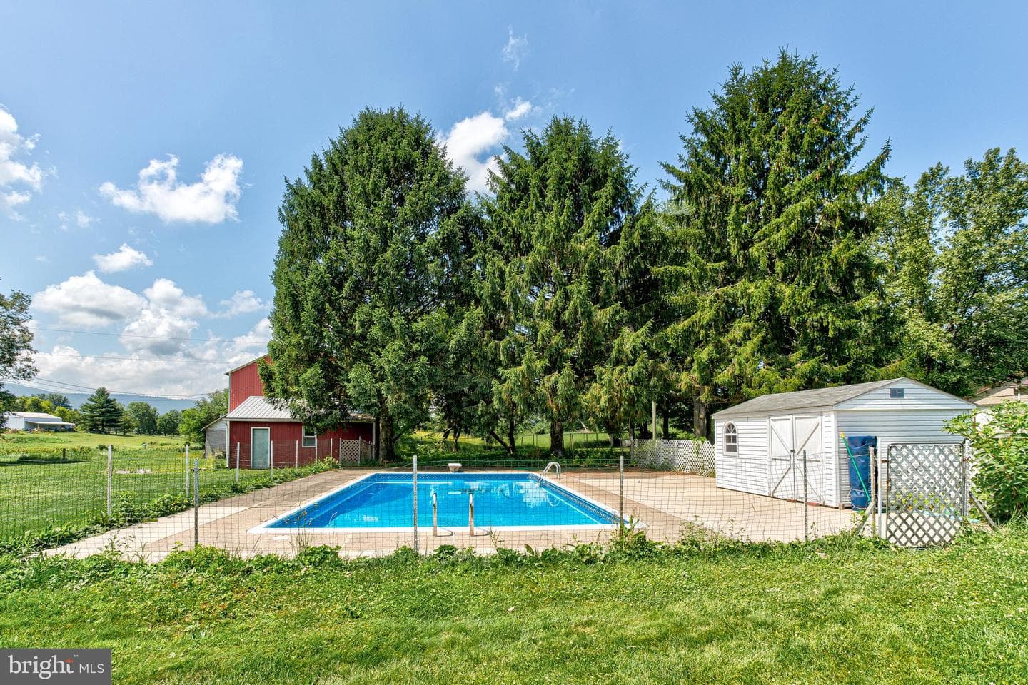 151 Homestead Lane photo 35
