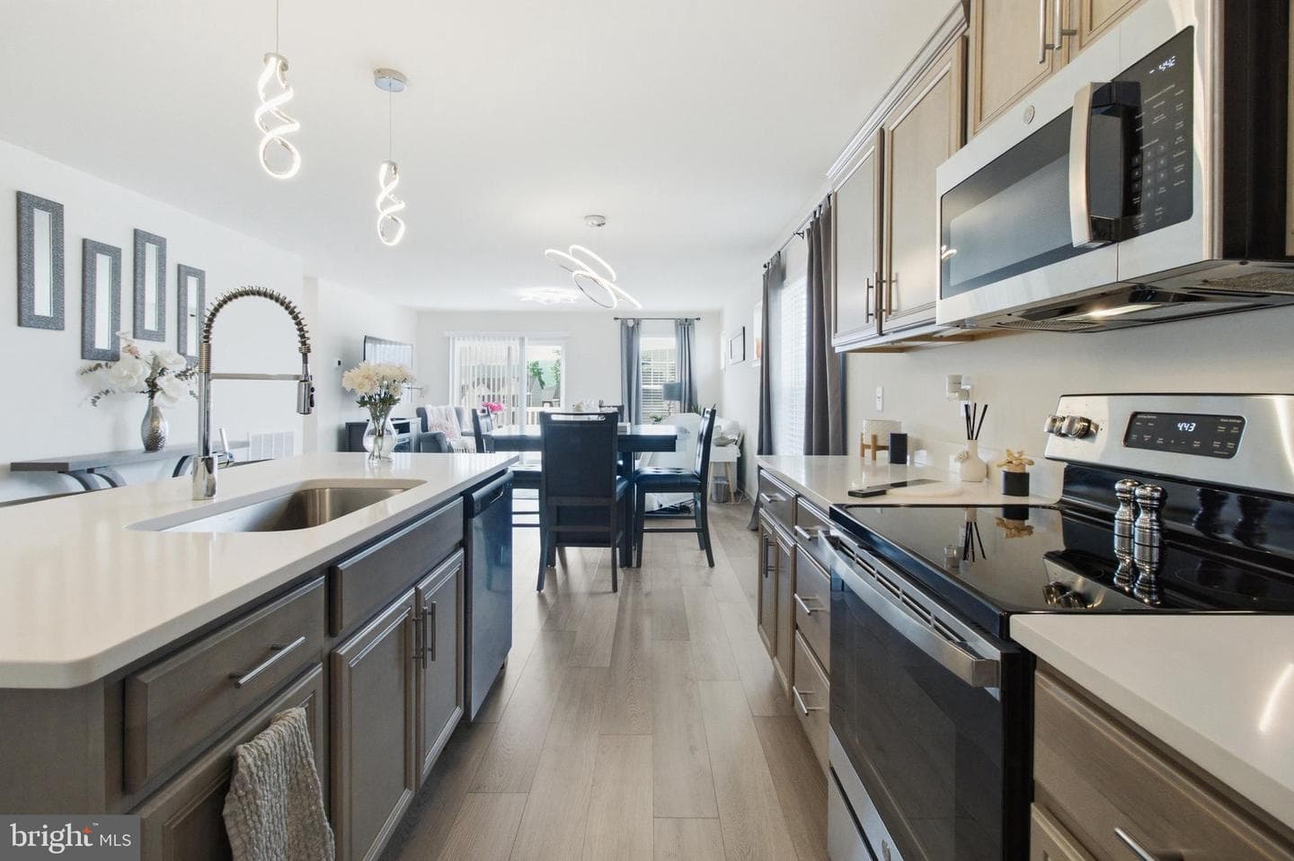 152 Kephart Street photo 5