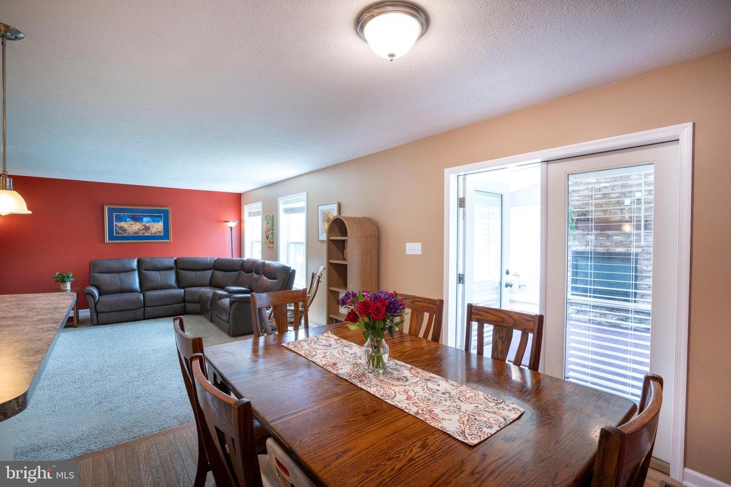 144 Garret Way photo 20