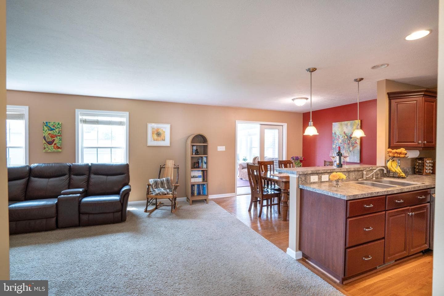 144 Garret Way photo 21