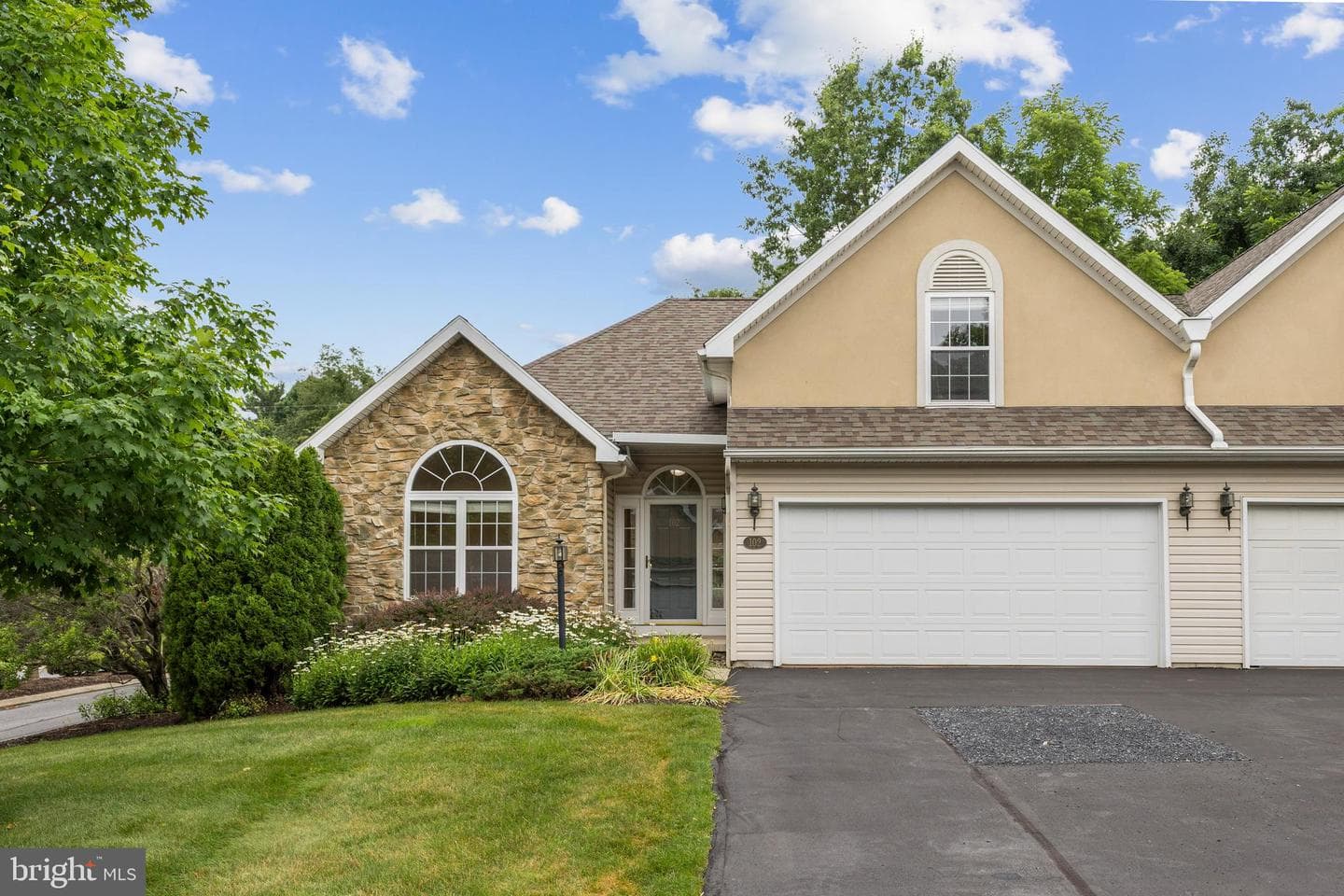 2465 Circleville Road #102, State College