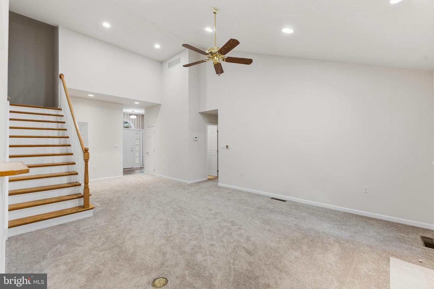 2465 Circleville Road #102 photo 8