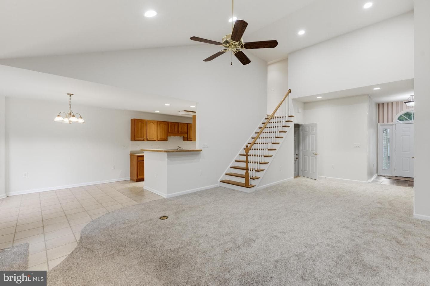 2465 Circleville Road #102 photo 9