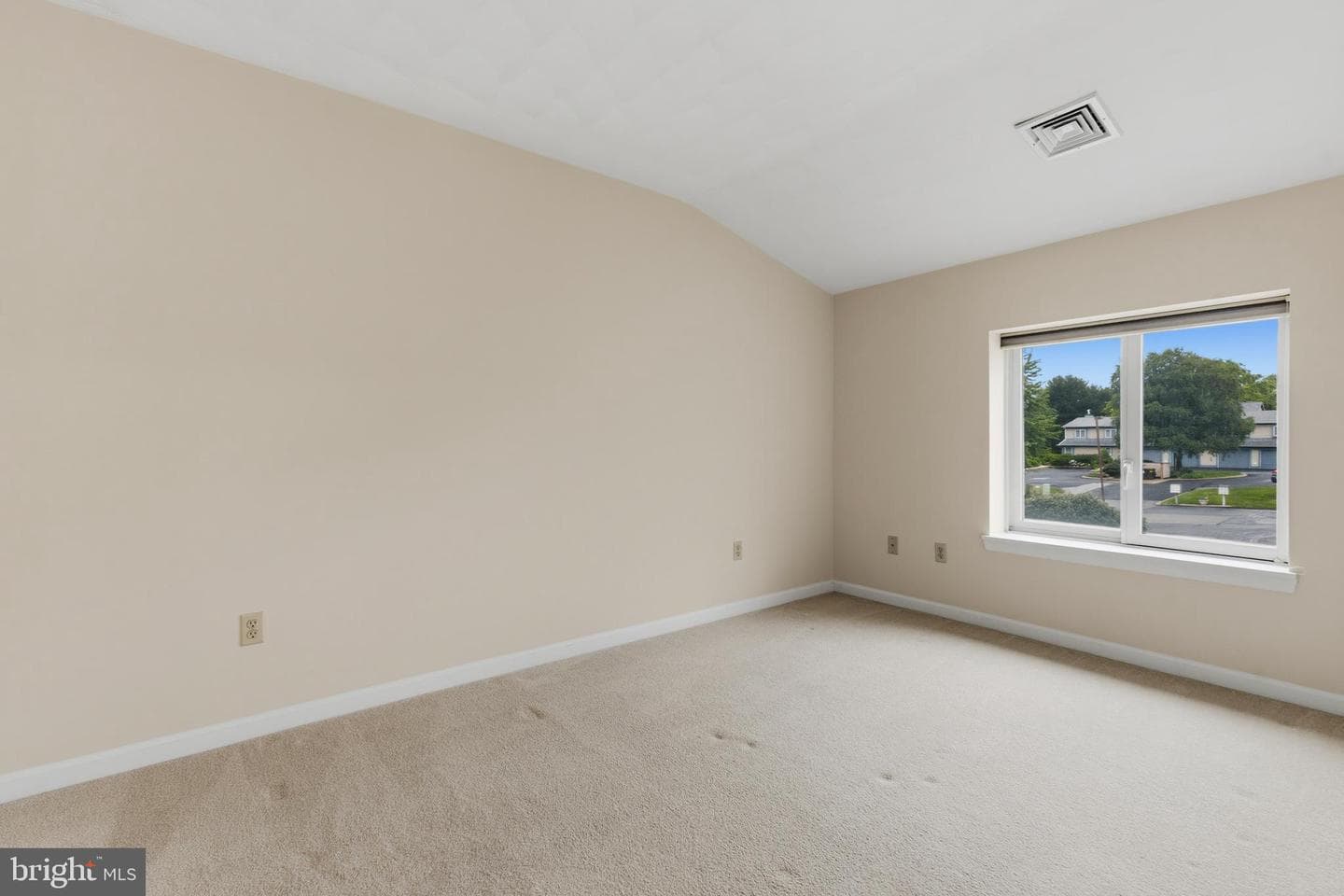 710 Tussey Lane photo 21