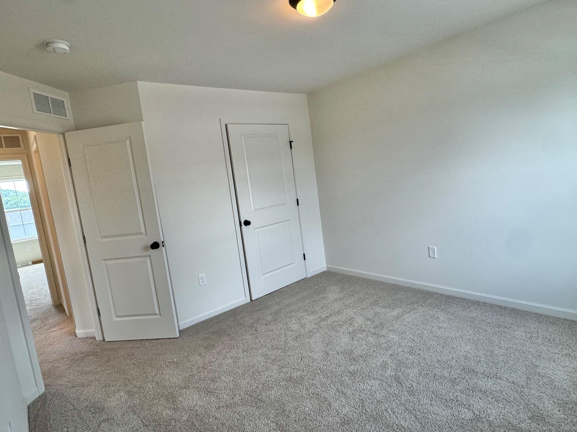 331 Acer Avenue photo 24