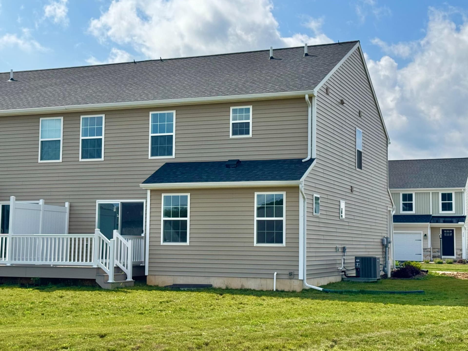 331 Acer Avenue photo 4