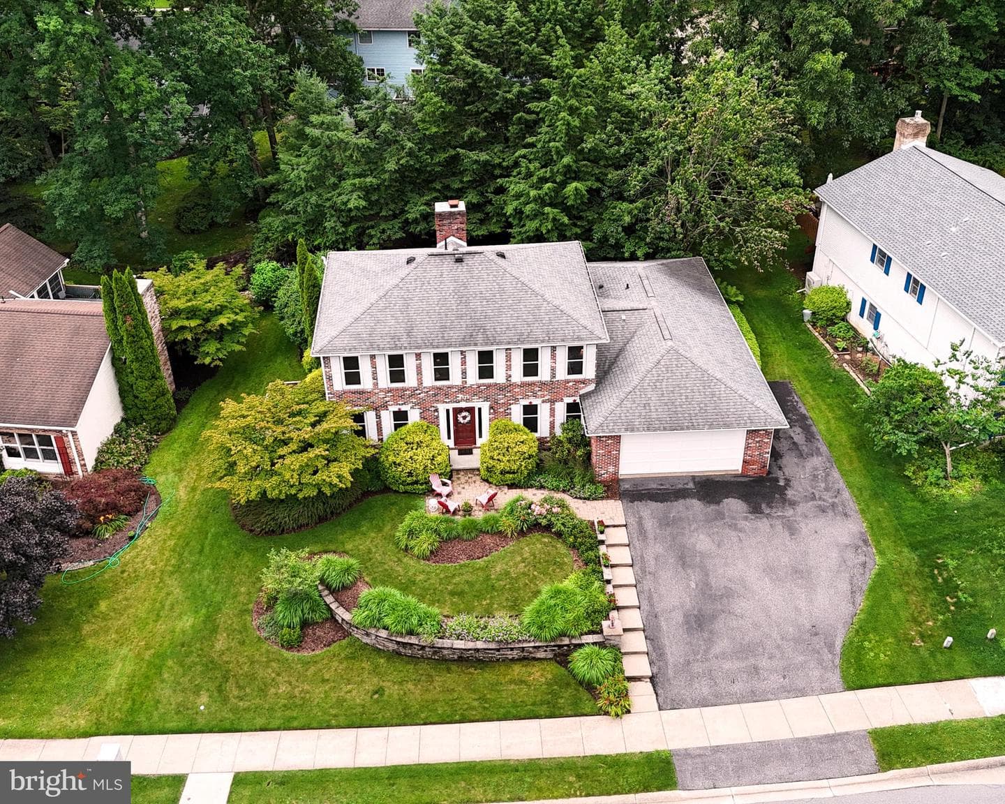 654 Stoneledge Road photo 7