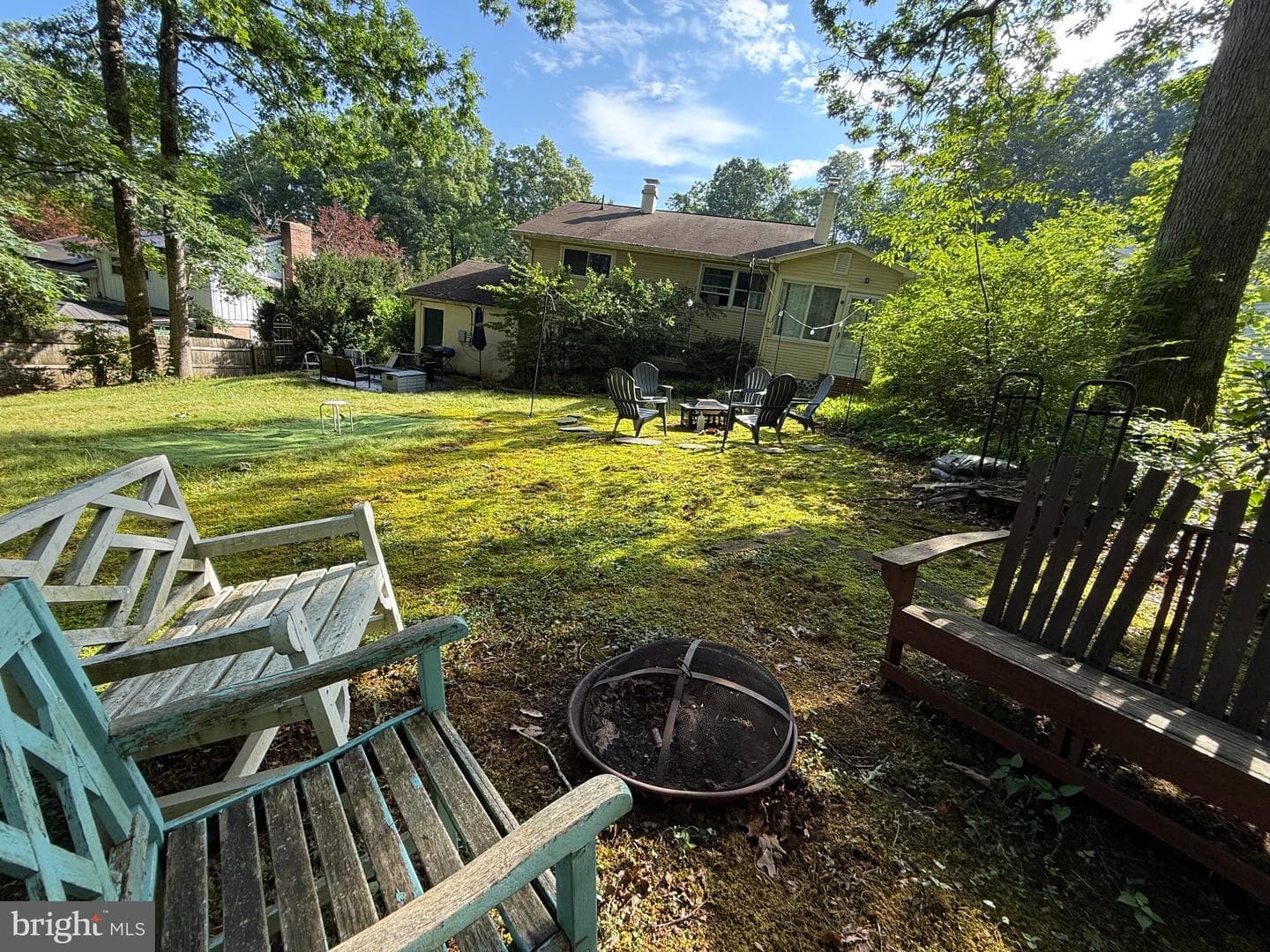 2042 Fairwood Lane photo 18