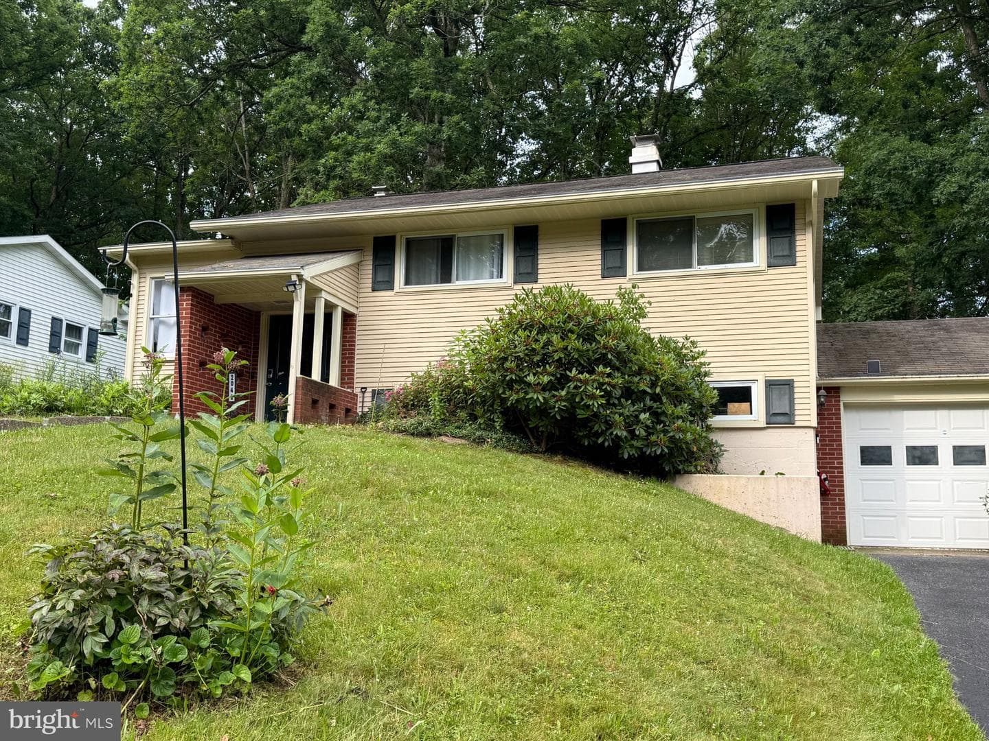2042 Fairwood Lane, State College