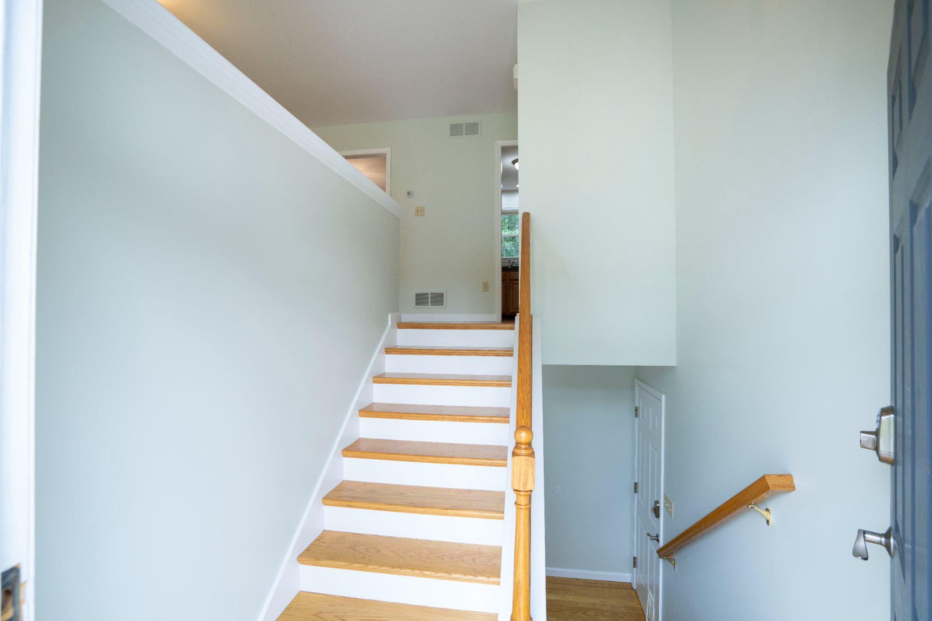 158 Mckivison Court photo 20