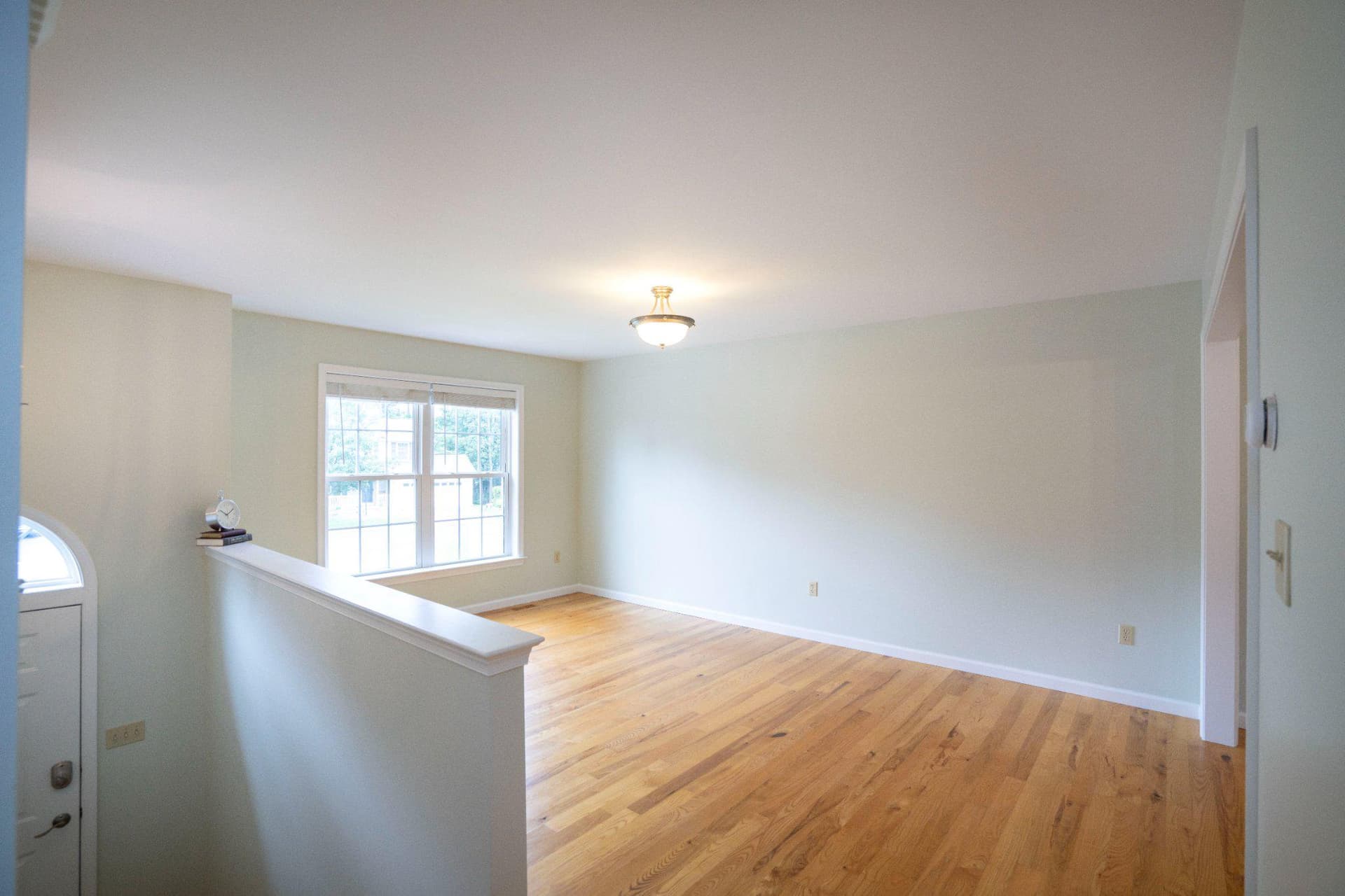 158 Mckivison Court photo 4