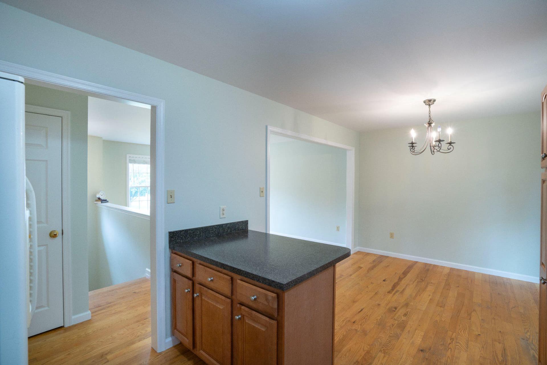 158 Mckivison Court photo 9