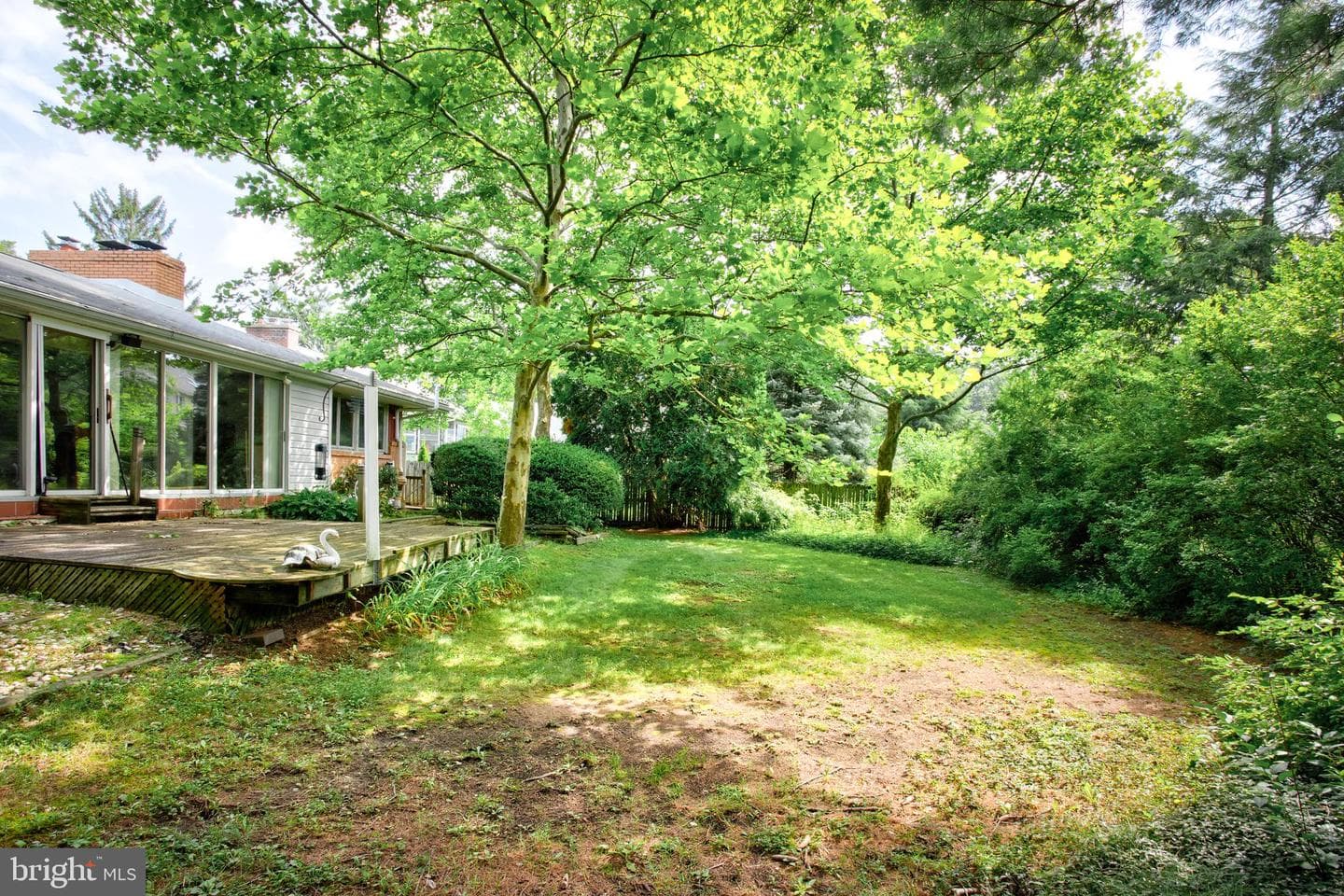 242 W Whitehall Road photo 49