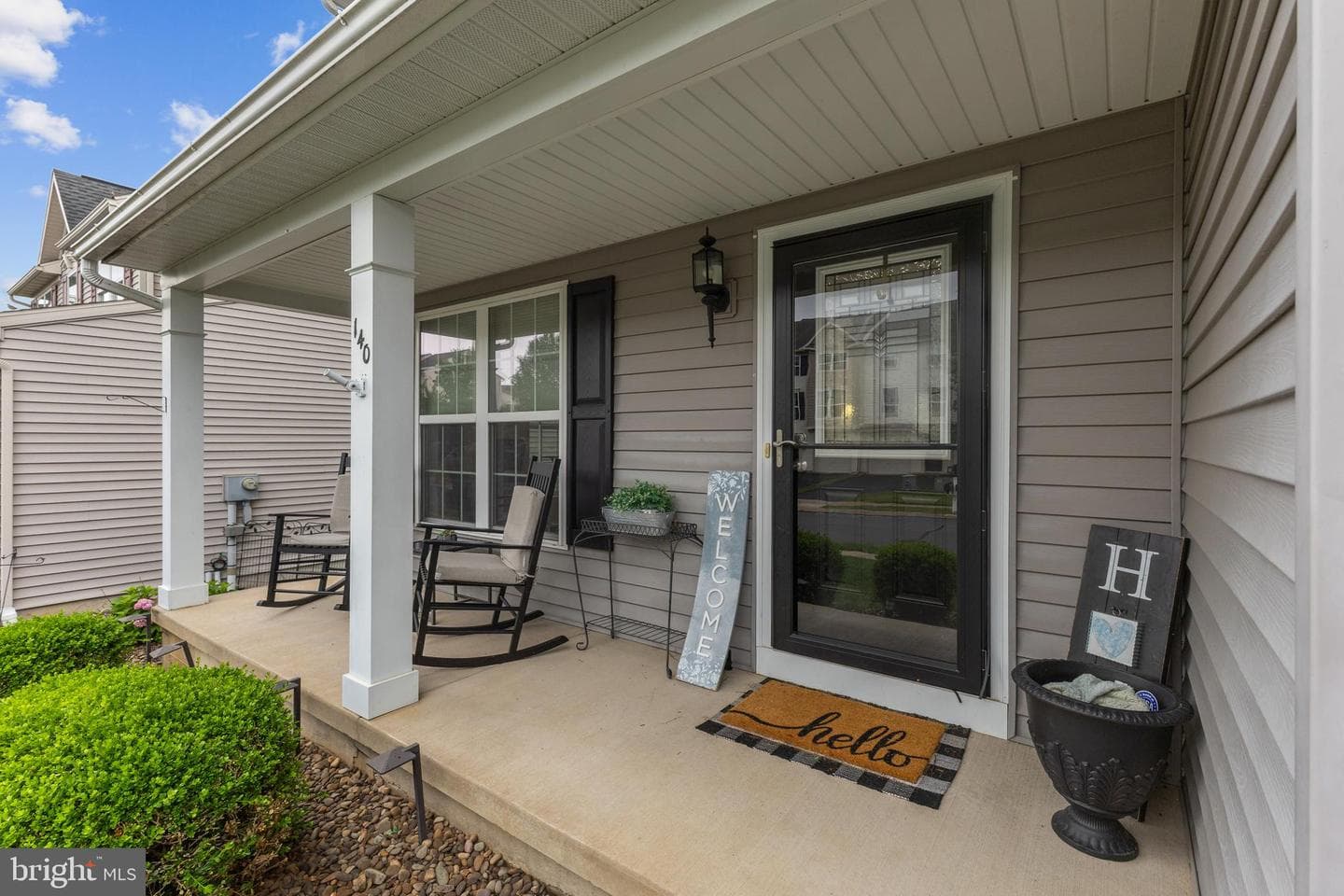 140 Exeter Lane photo 3